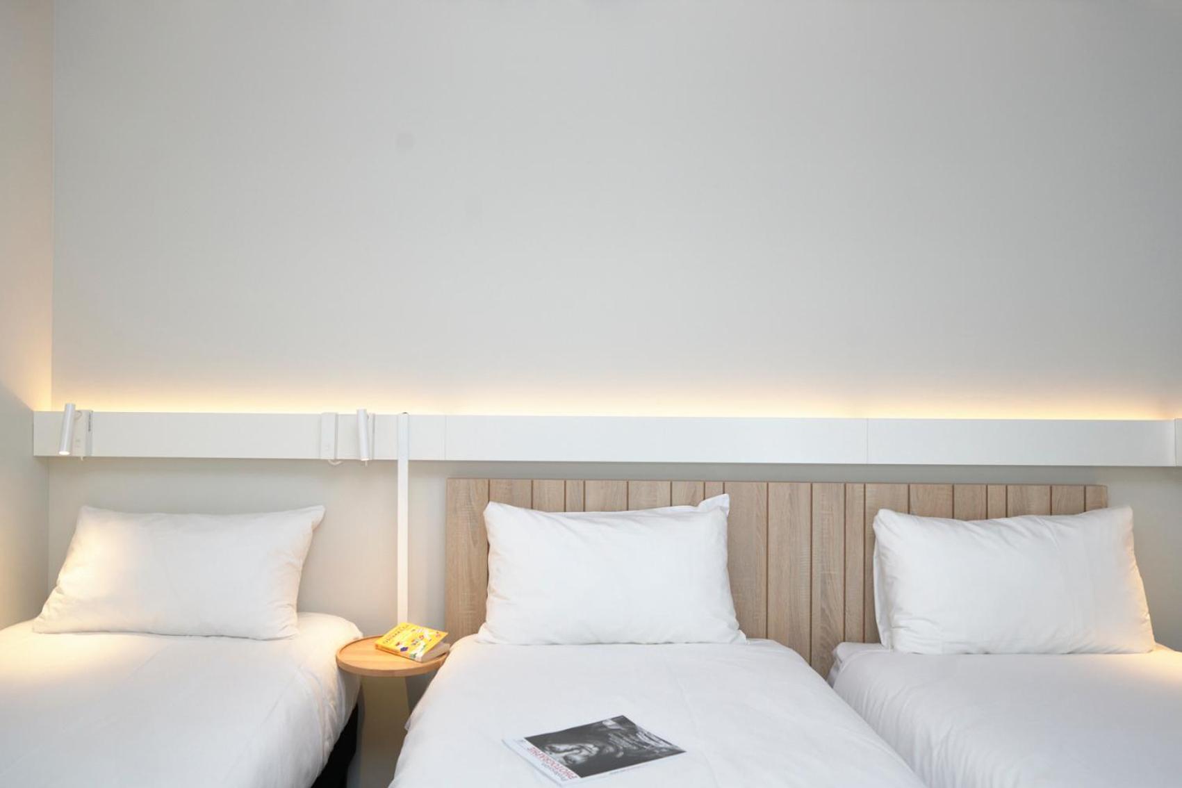 Standard Room with One Double Bed and One Single Bed - Photo 1