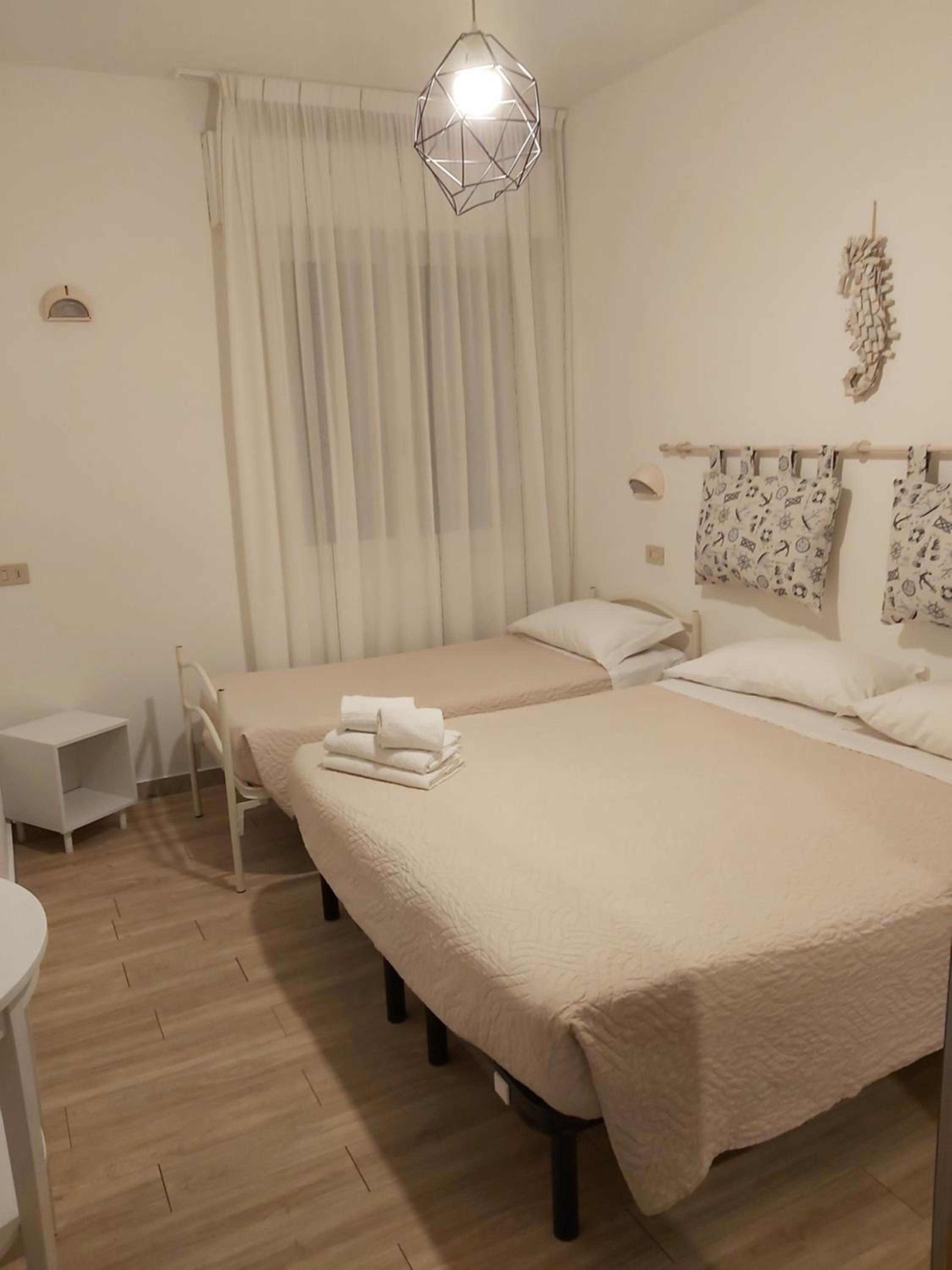 Comfort Triple Room - Photo 2