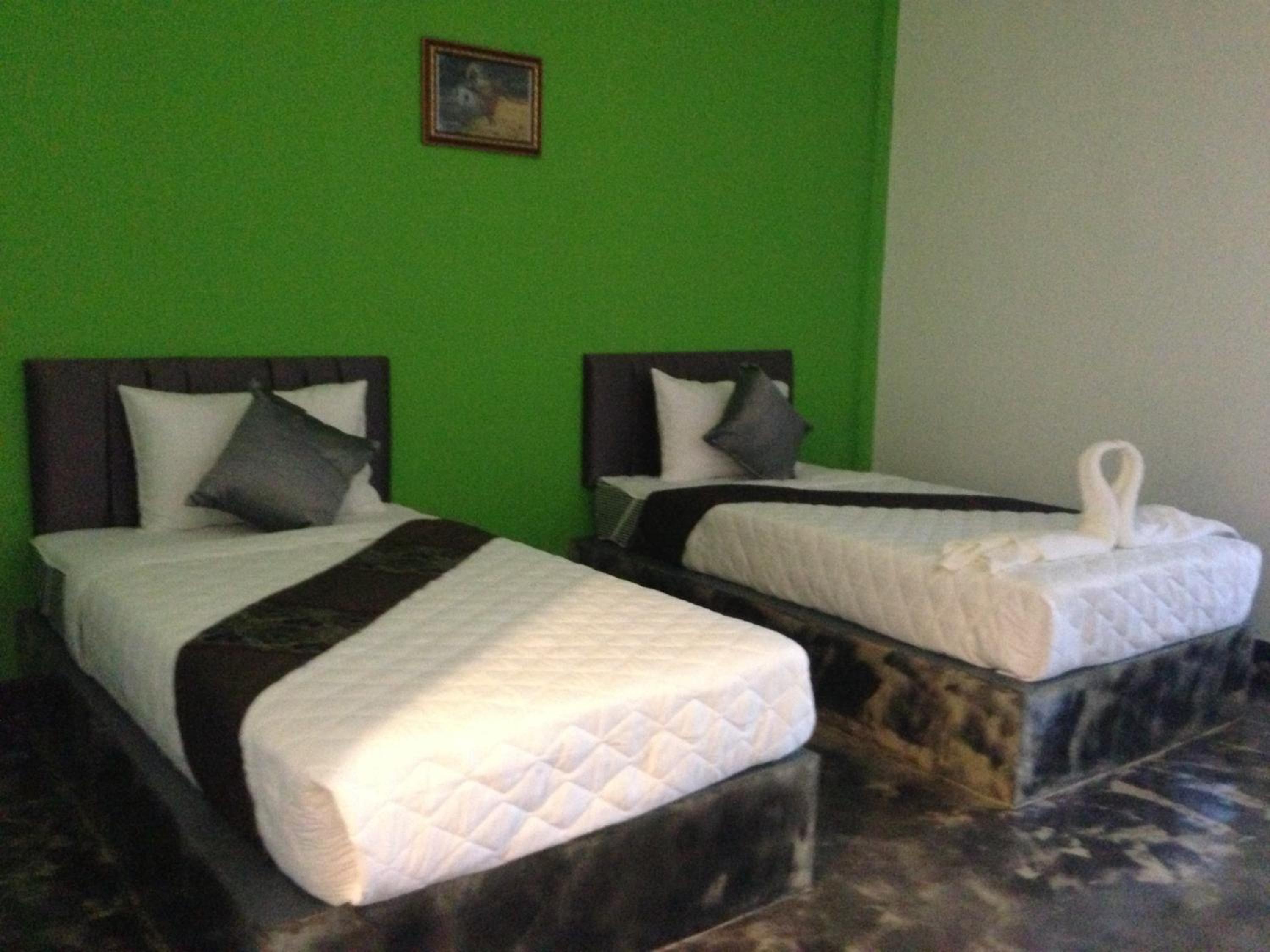 Standard Twin Room photo 2