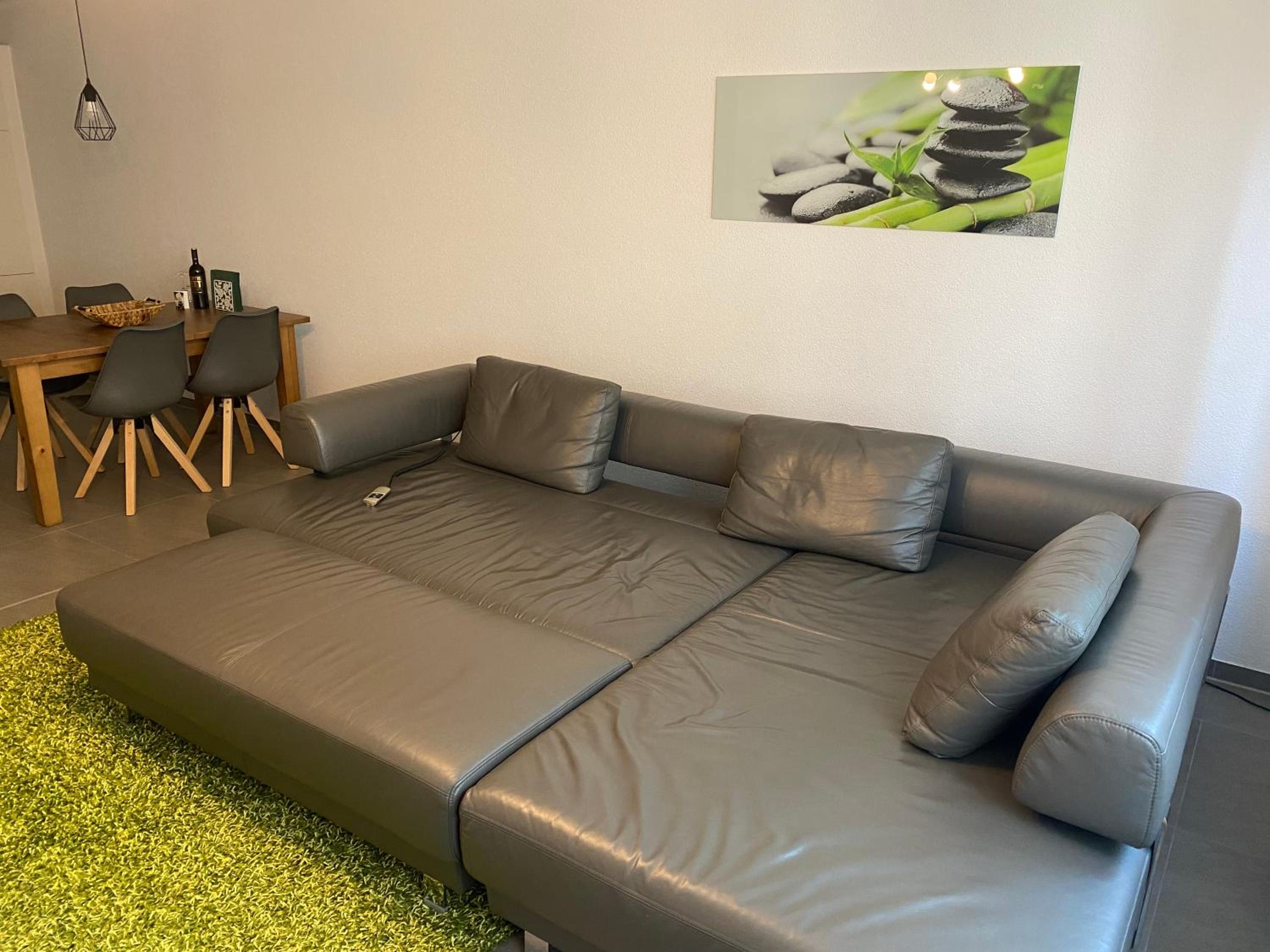One-Bedroom Apartment - Photo 8