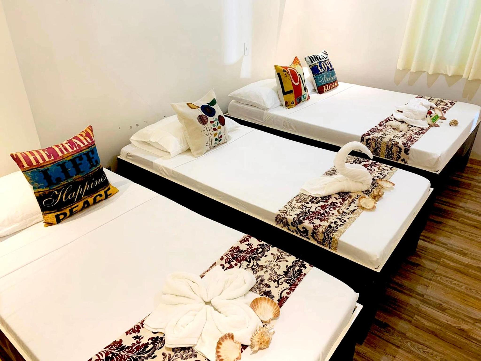 Deluxe Triple Room - Photo 3