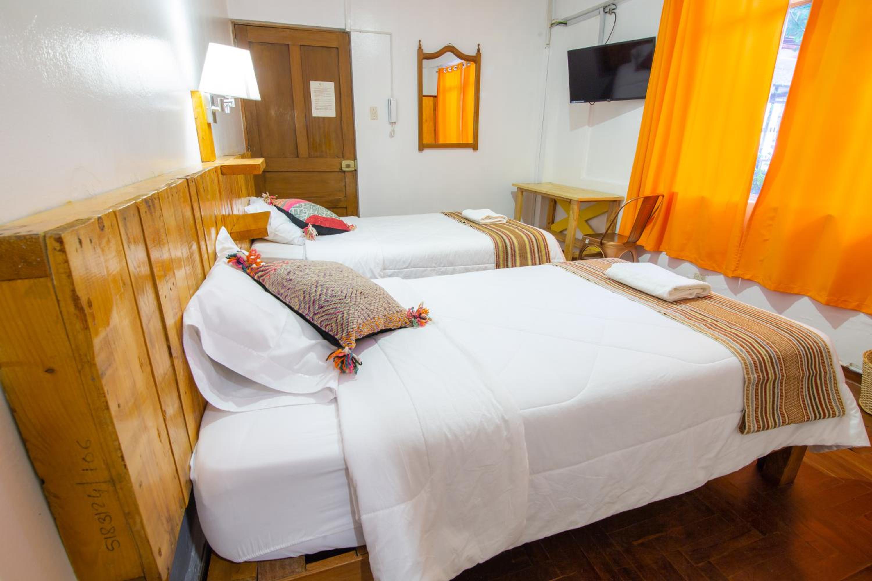 Twin Room With Garden View photo 2