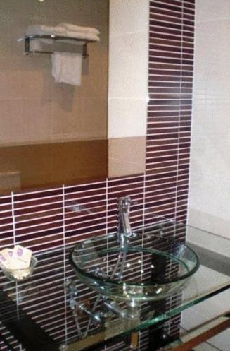 One-Bedroom Apartment - Photo 14
