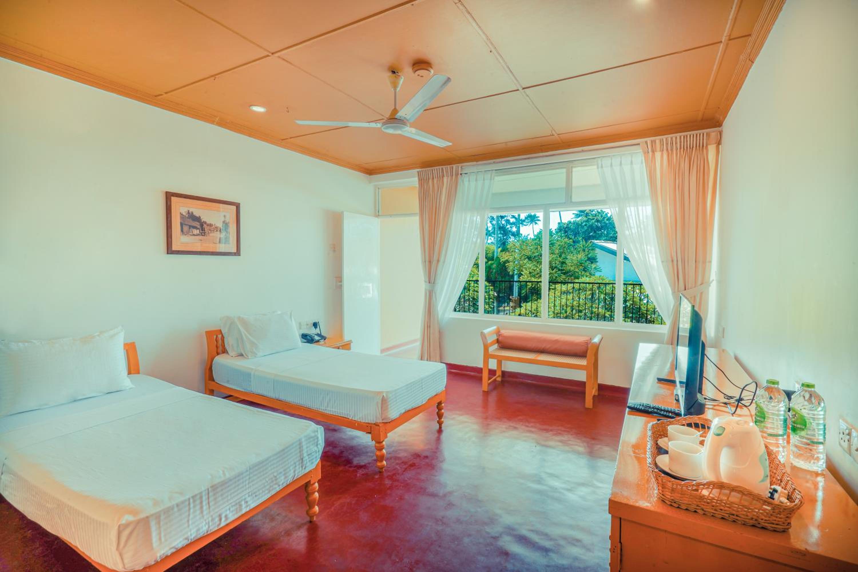 Standard Double Or Twin Room photo 2