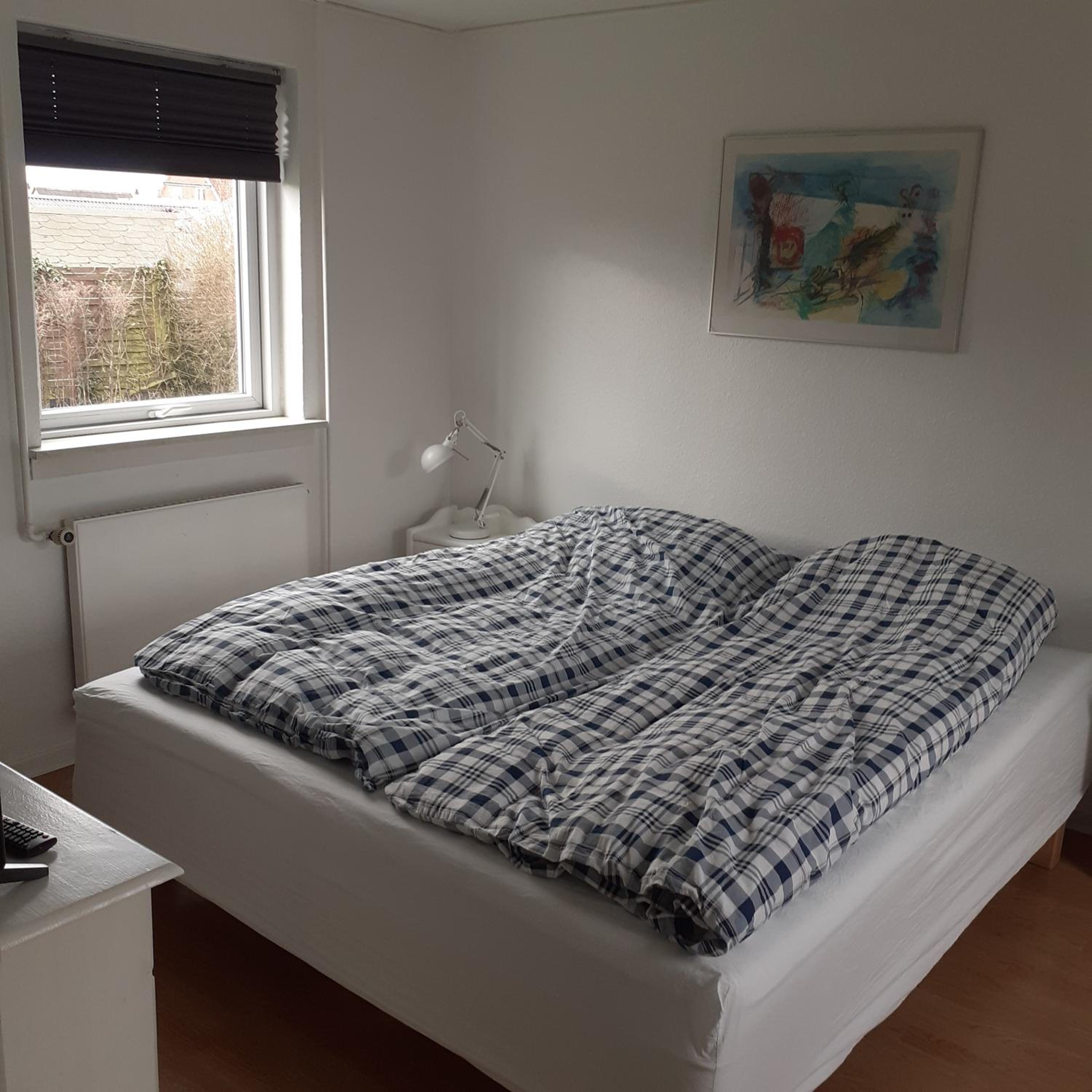 Double Room with Shared Bathroom photo 3