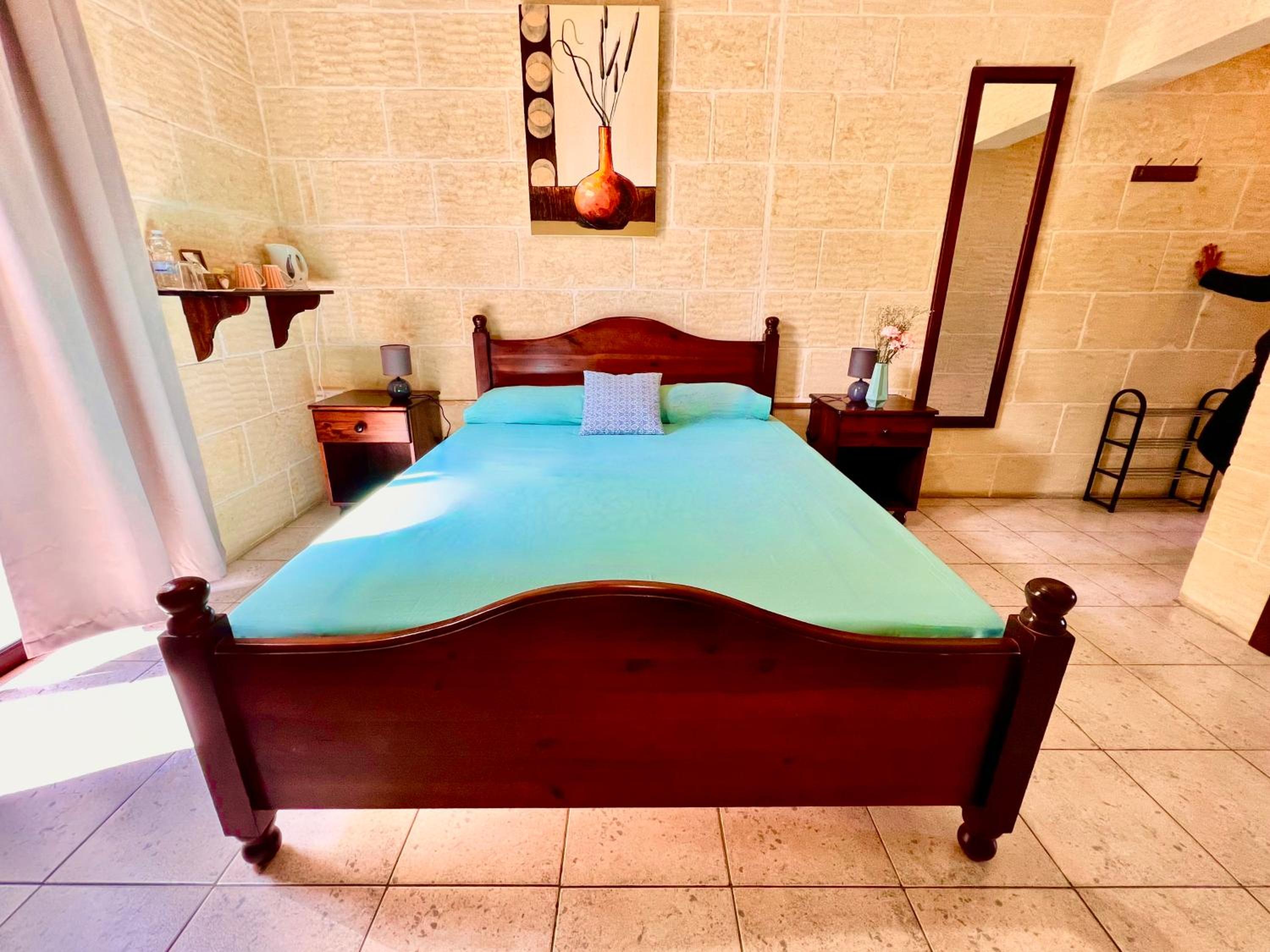 Deluxe Double Room with Bath