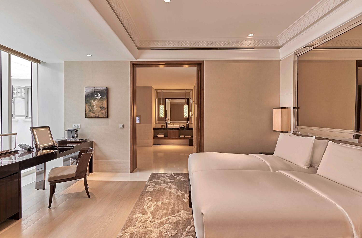 Grand Deluxe Twin Bed