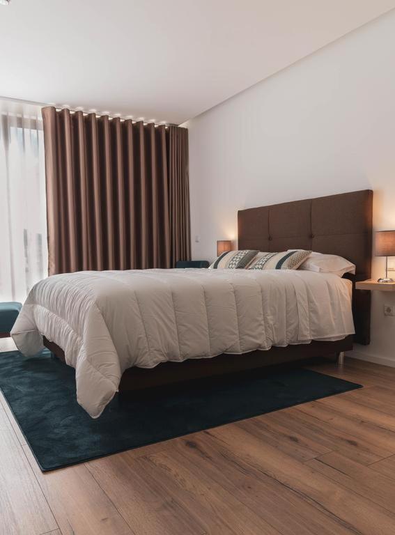 Standard Double Room - Photo 8