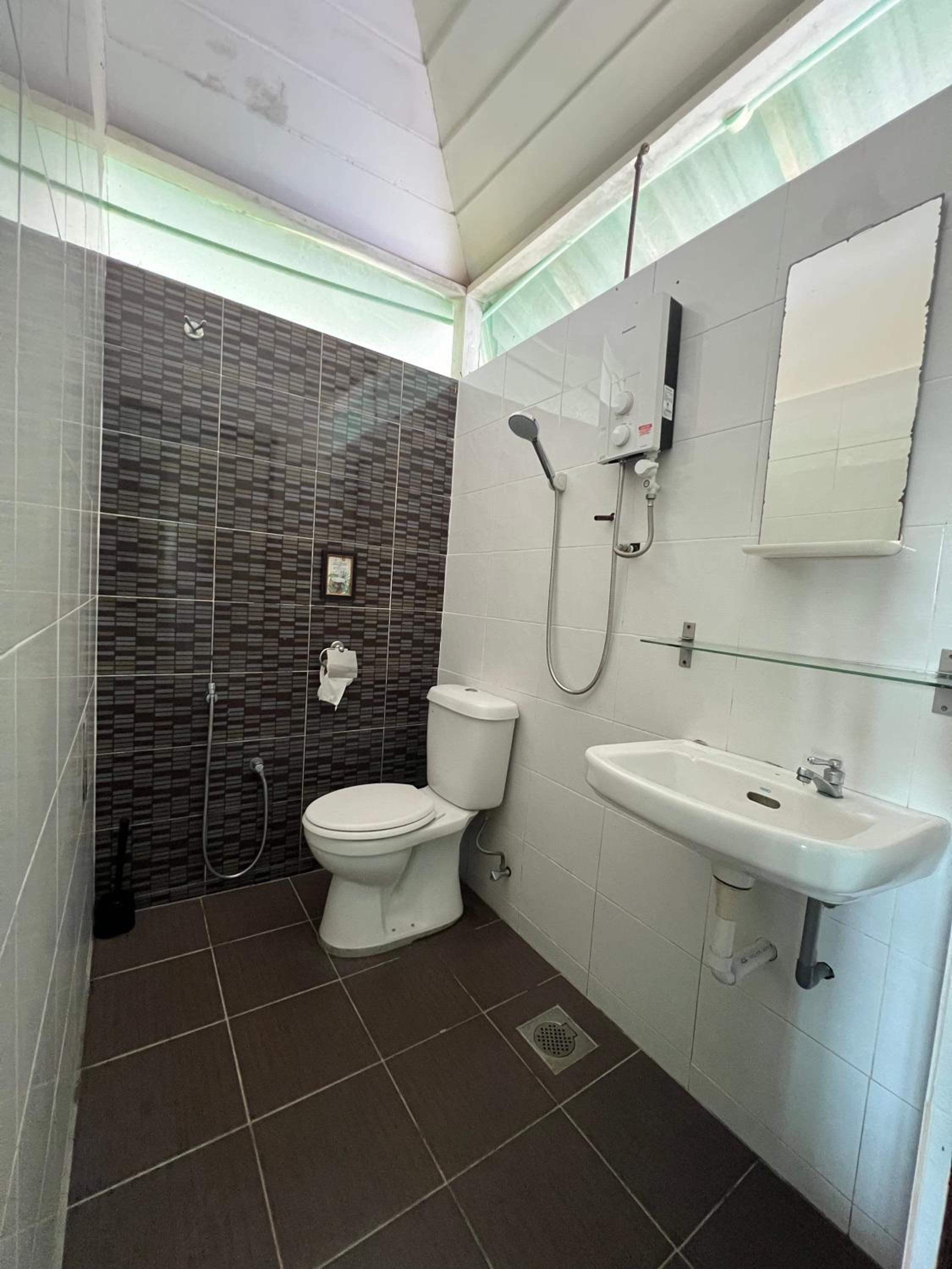 Deluxe Twin Room with Garden View - Photo 1