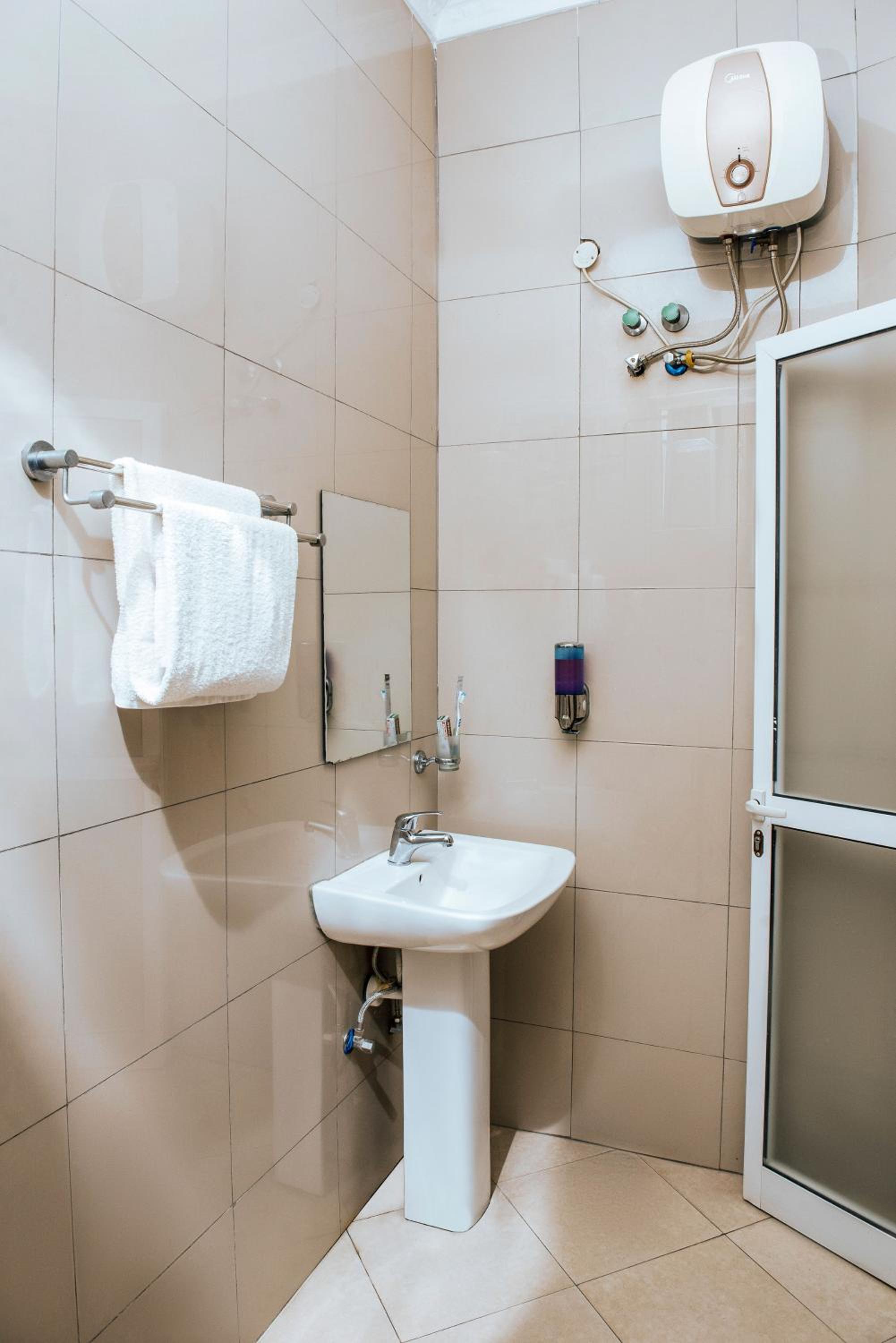 Deluxe Single Room