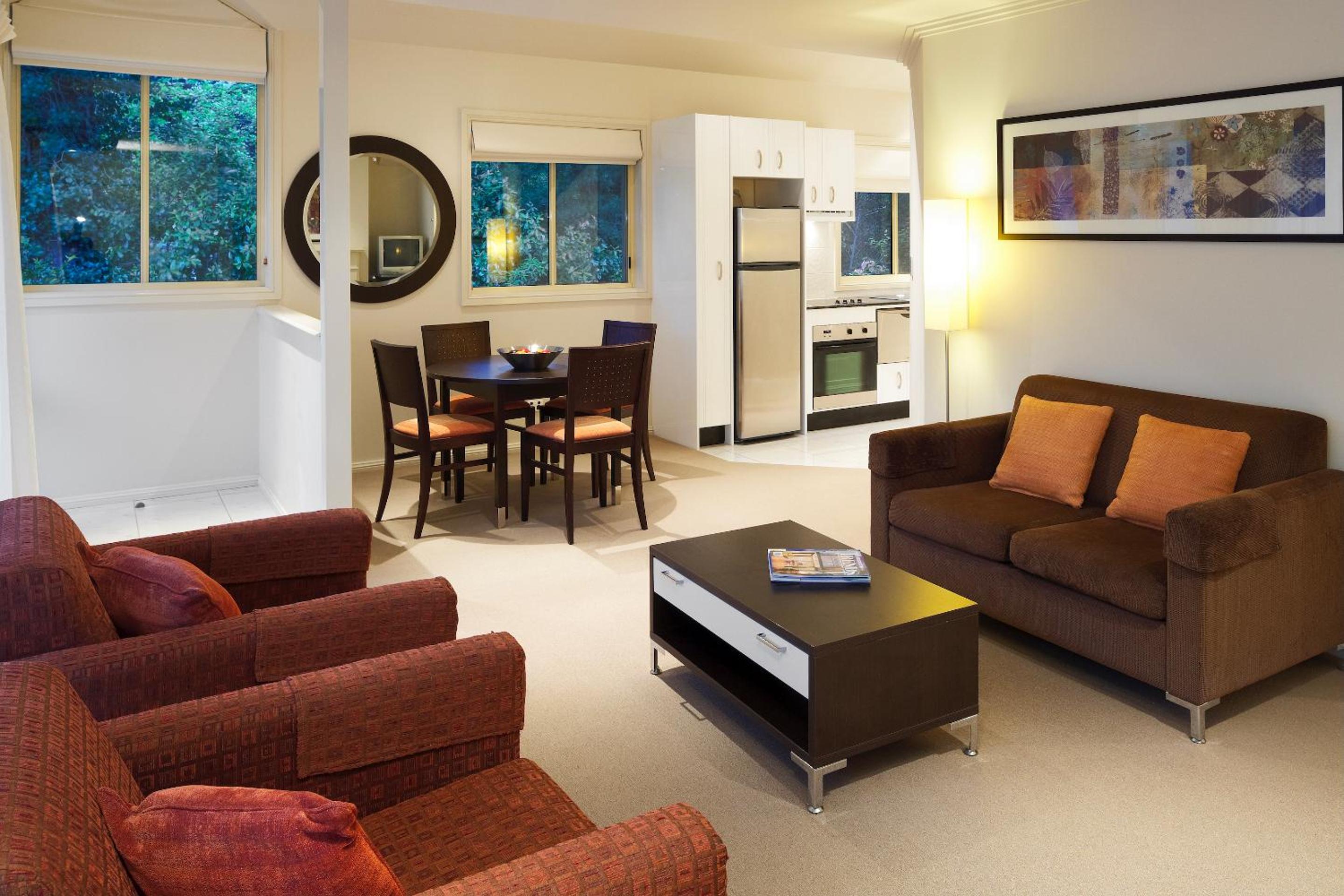 One-Bedroom Apartment photo 2