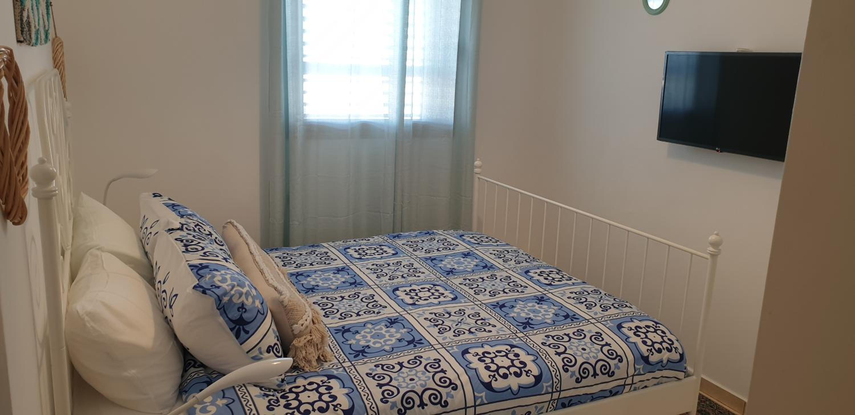 Two-Bedroom House photo 3