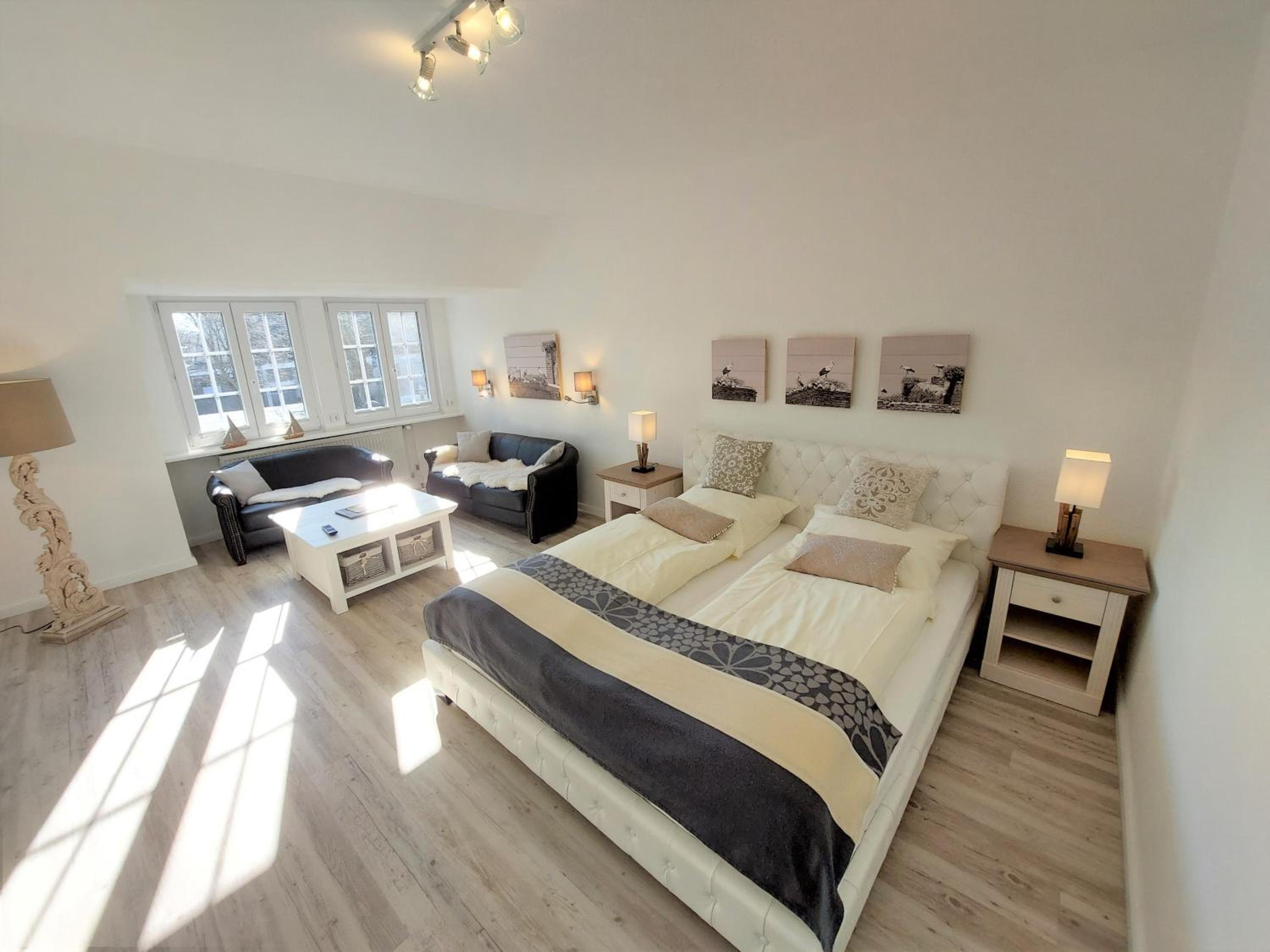 Deluxe Apartment