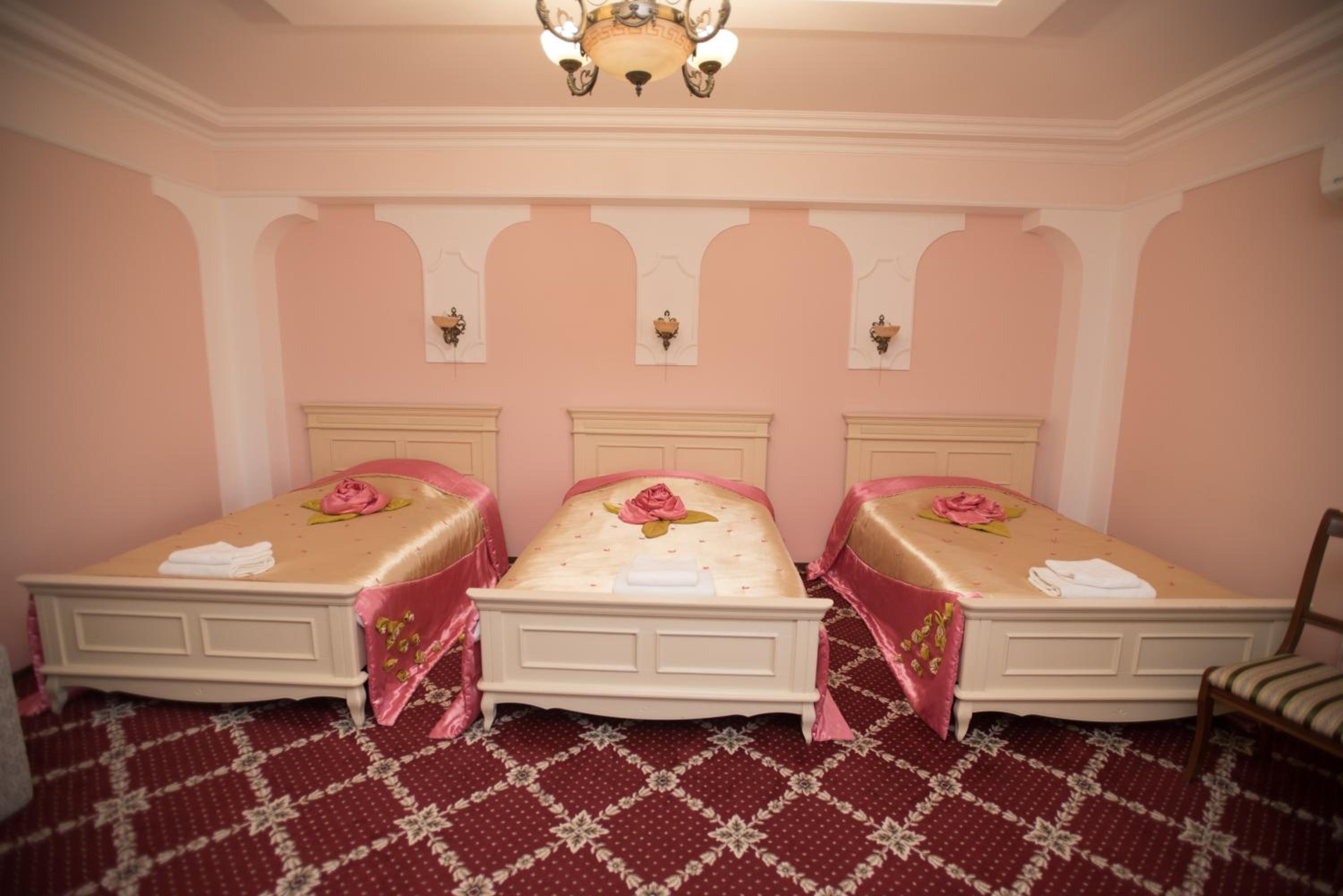 Deluxe Triple Room