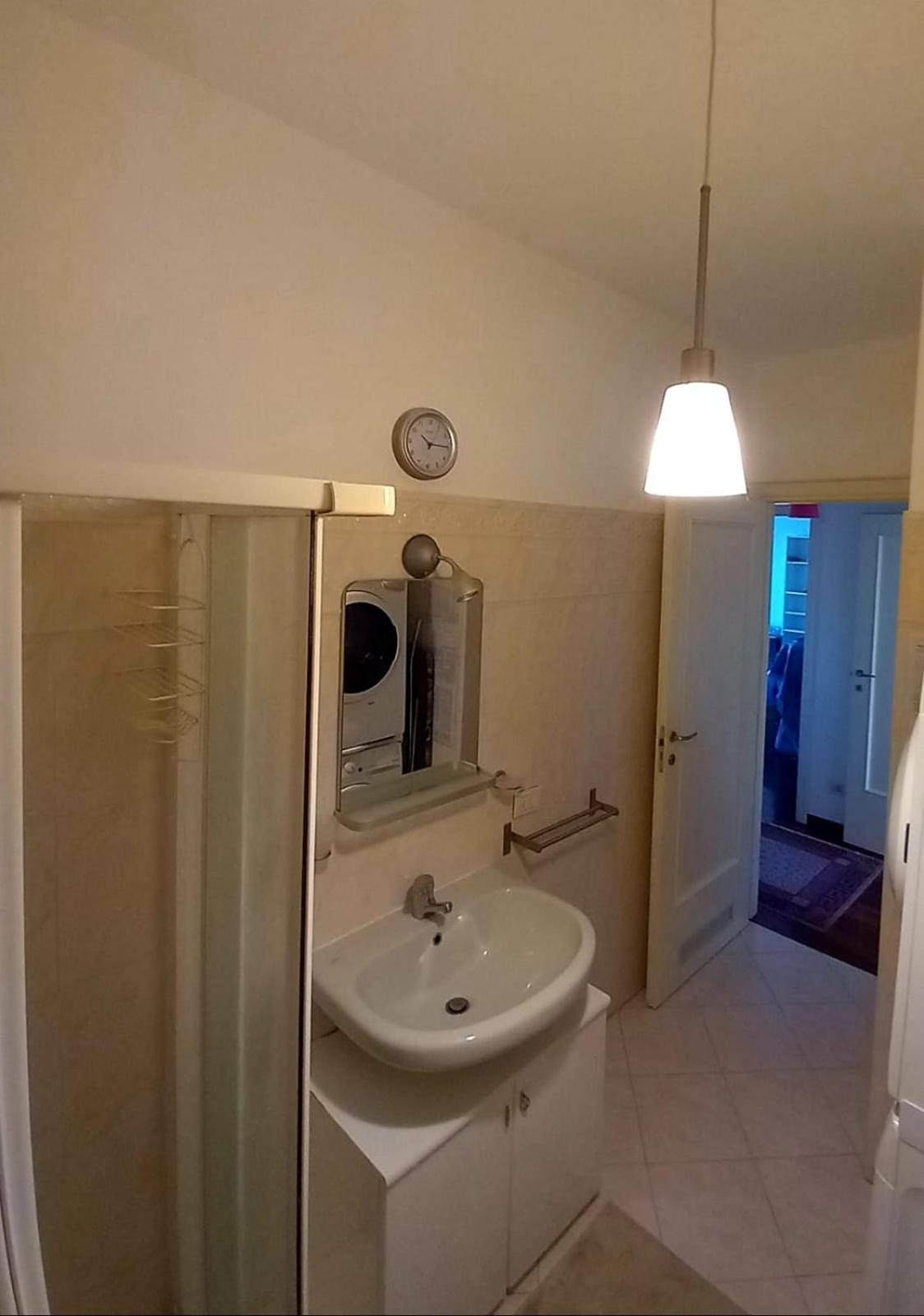 Two-Bedroom Apartment - Photo 4