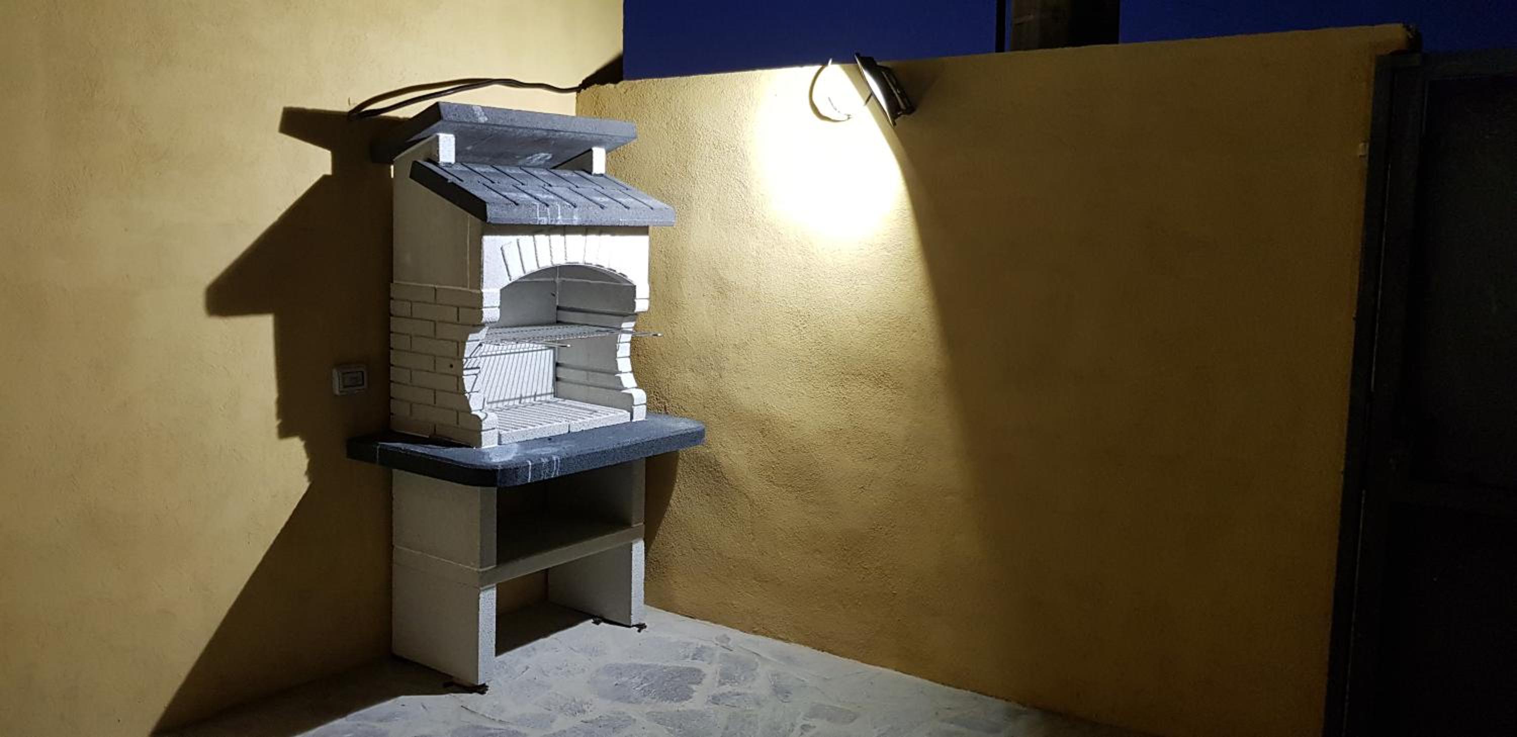 Double Room with Private Bathroom - Photo 37