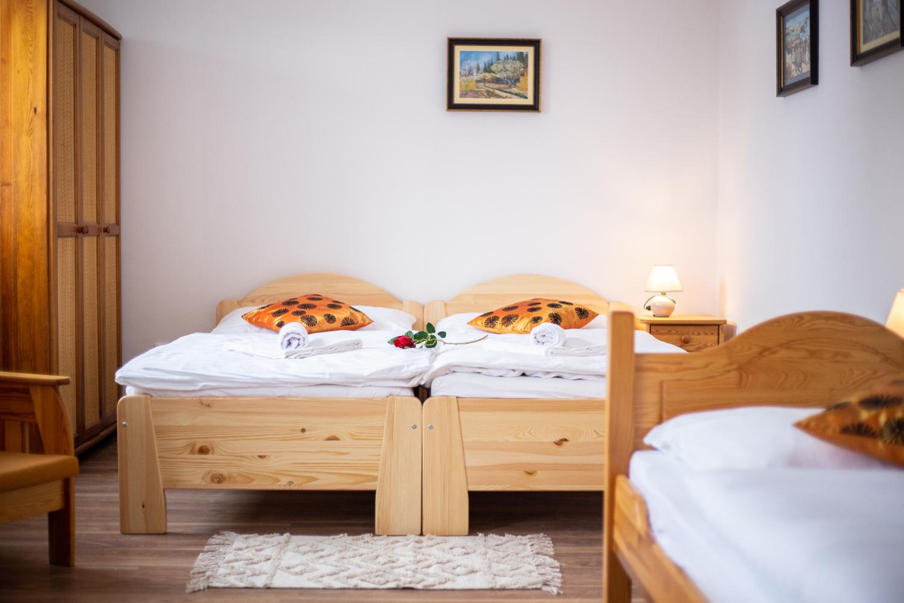 Triple Room photo 3
