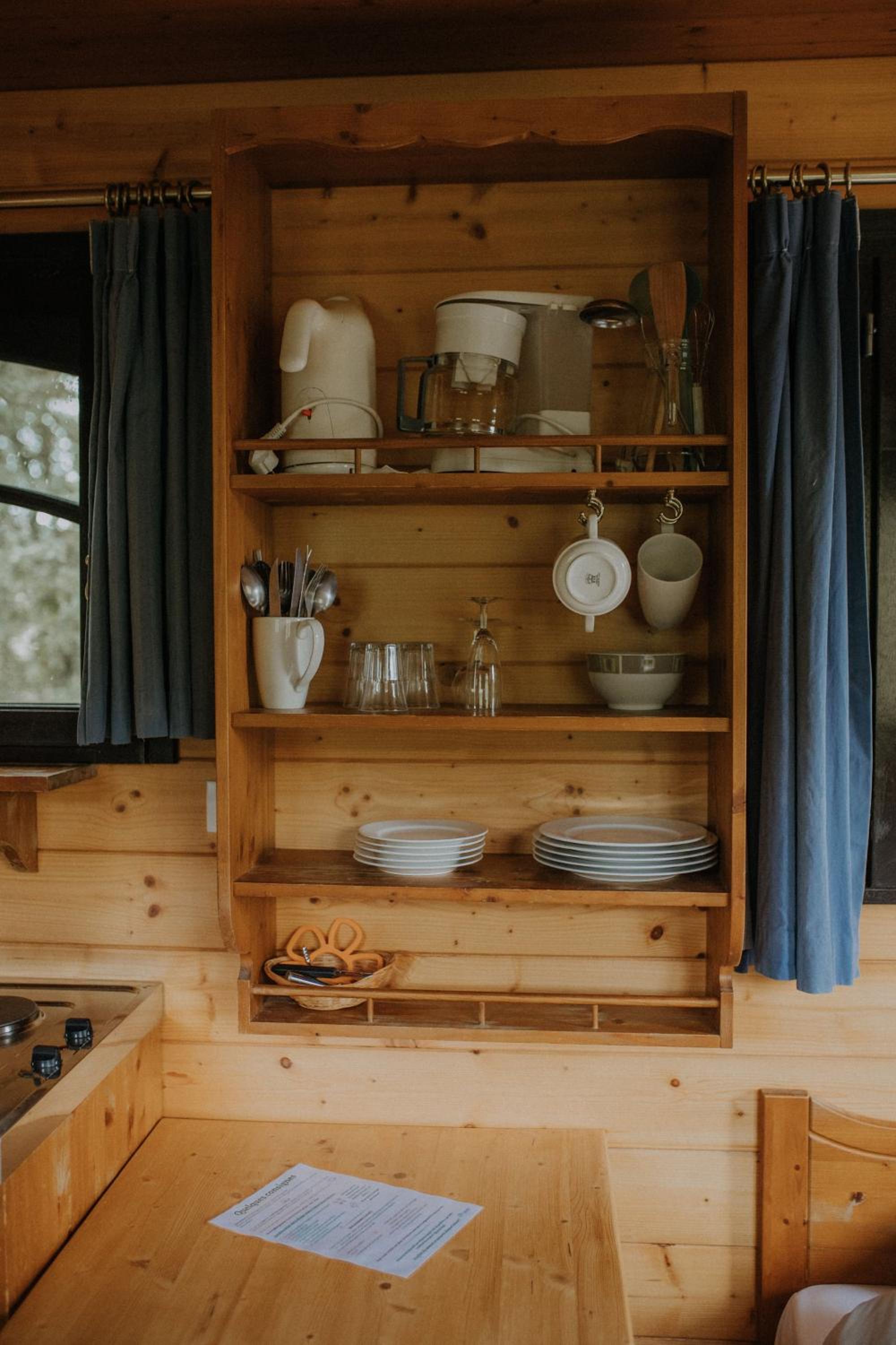 Caravan (4 Adults) - Photo 4