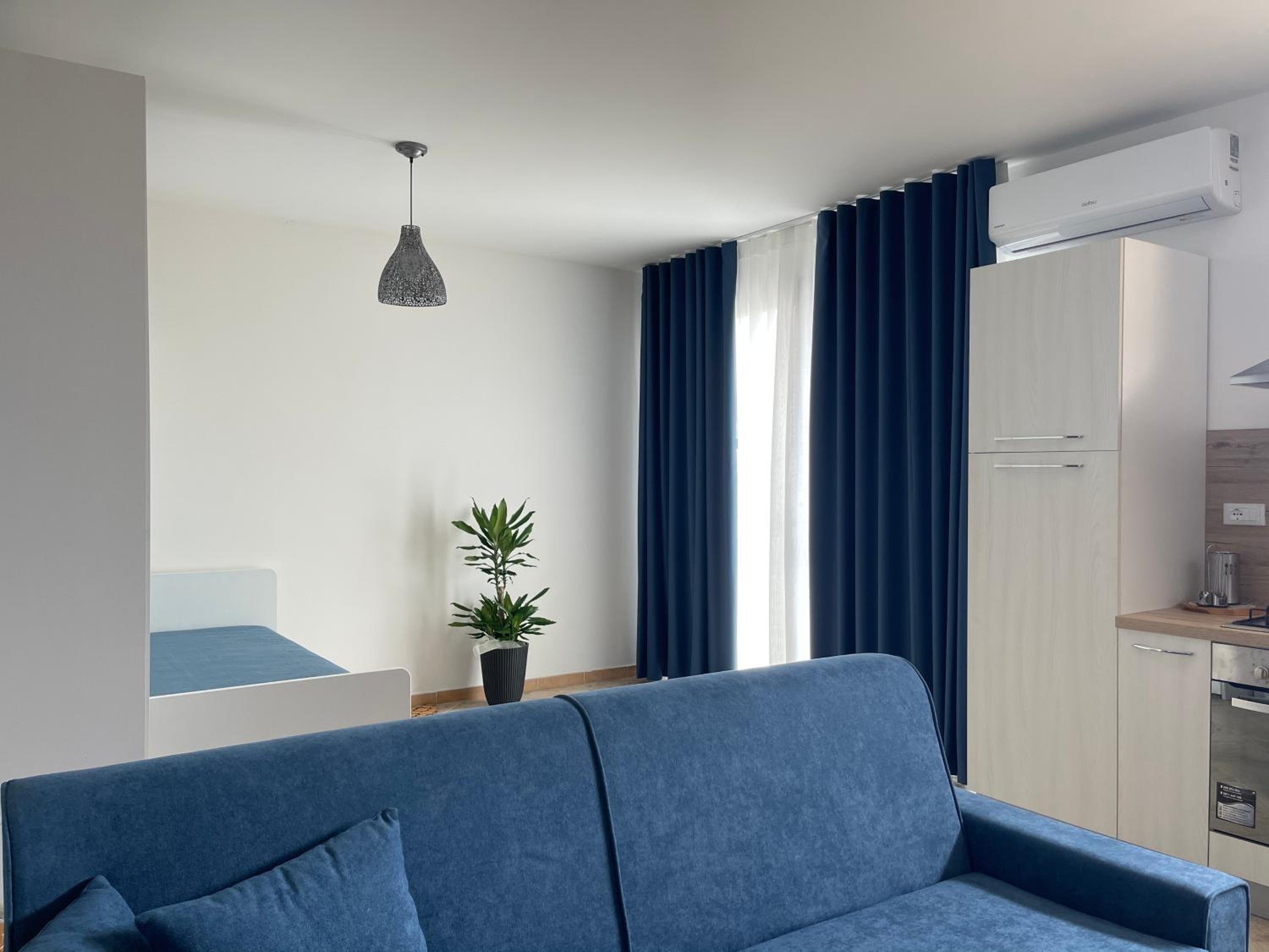 Studio Apartment with One Double Bed photo 1
