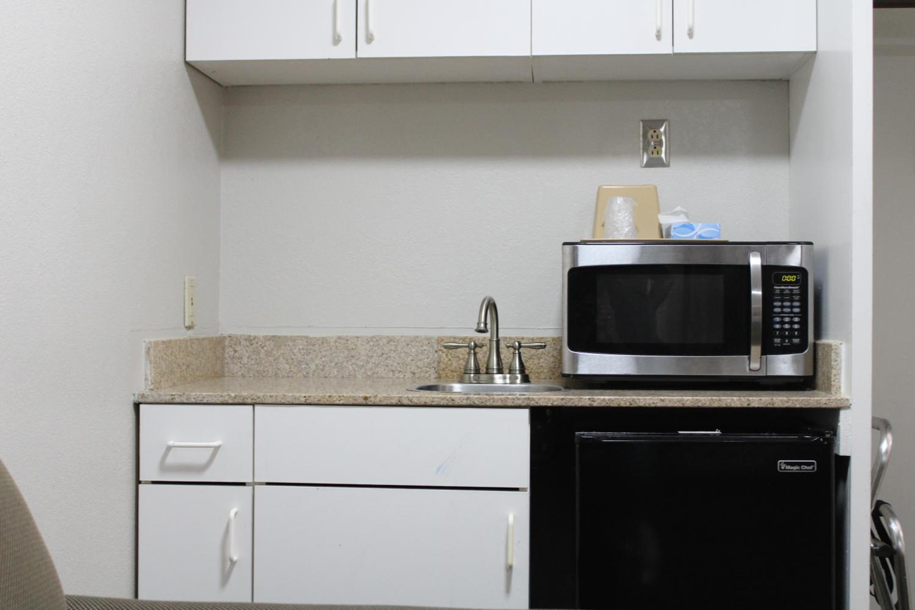 King Suite - Photo 6