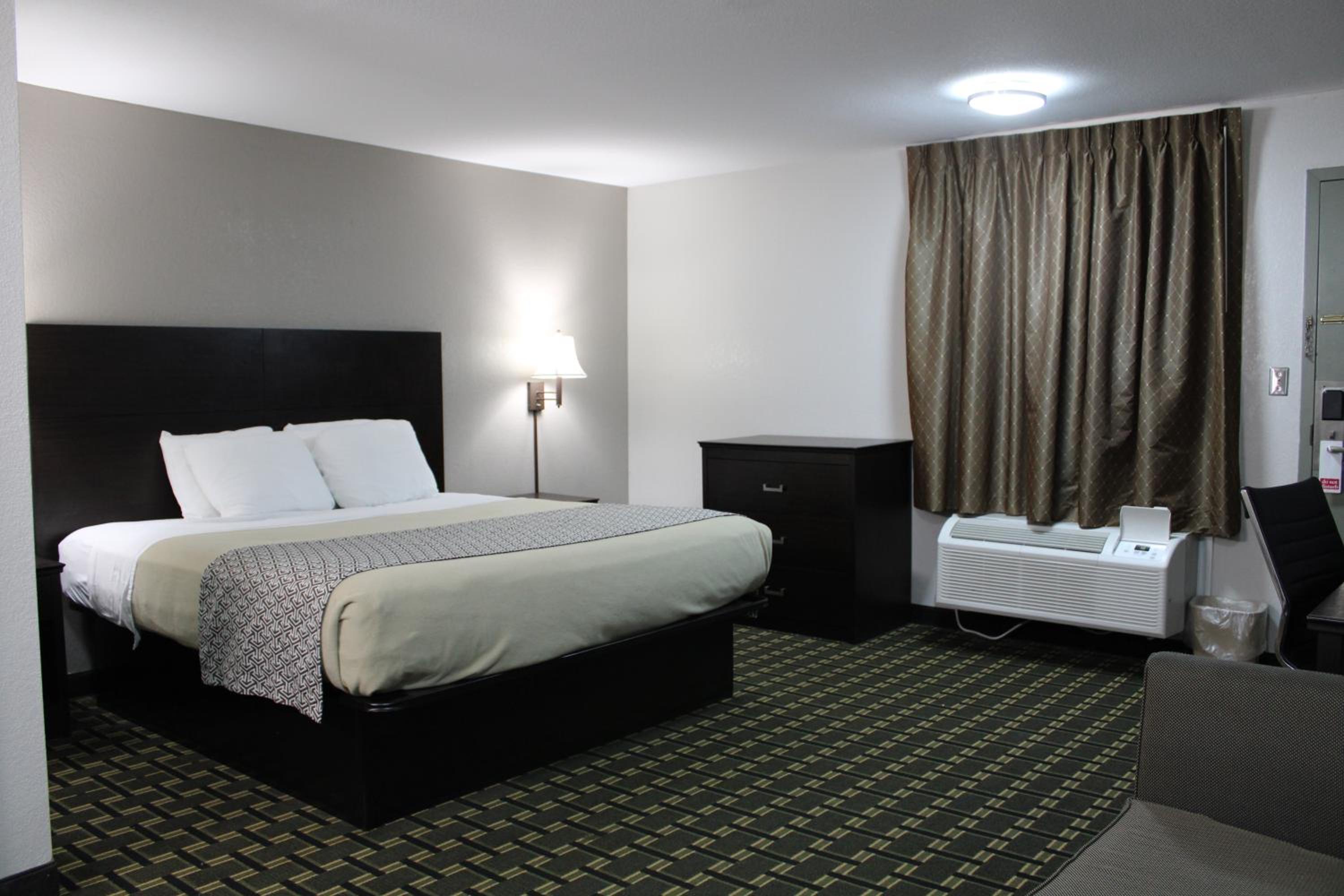 King Suite - Photo 5