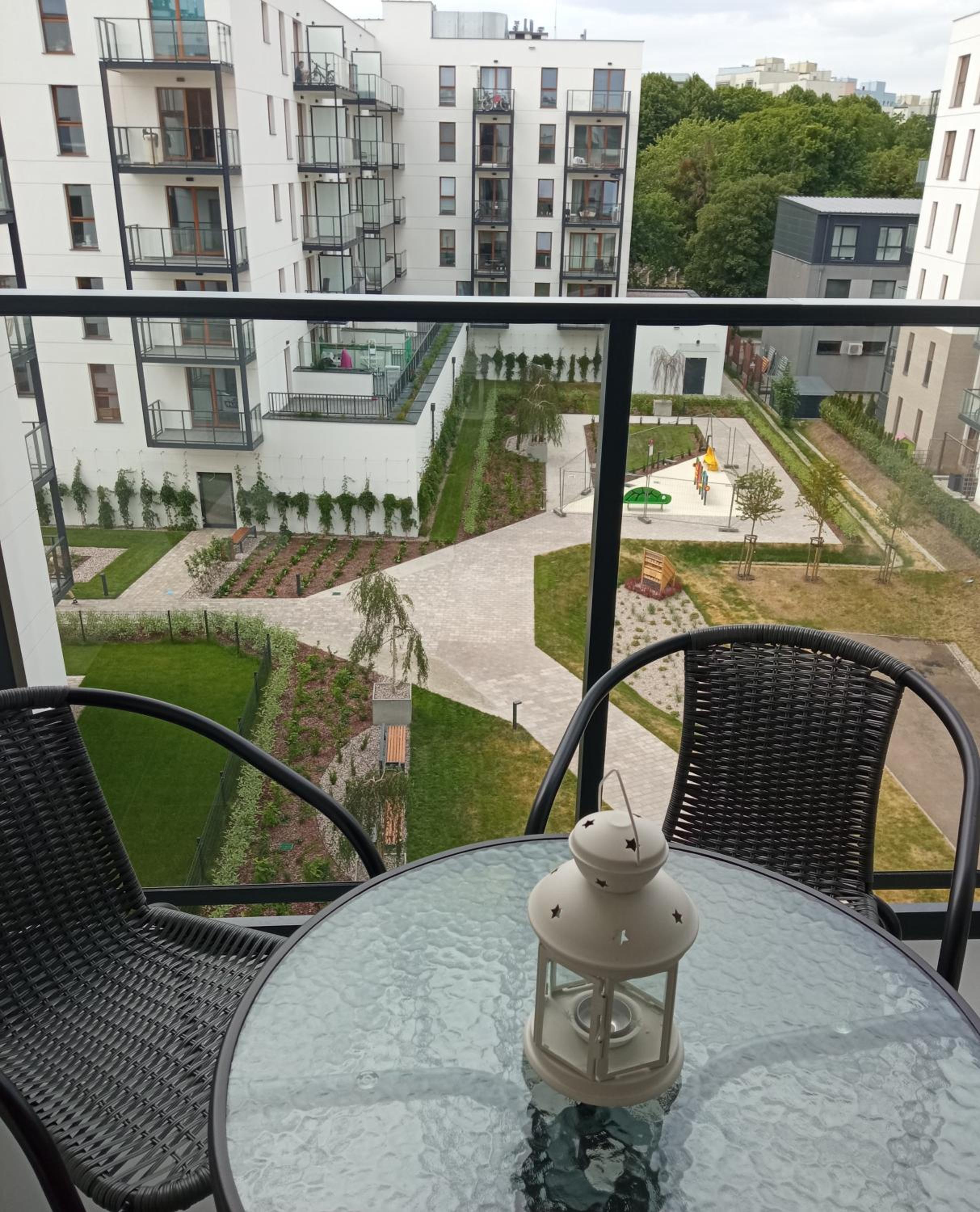 One-Bedroom Apartment - Photo 17