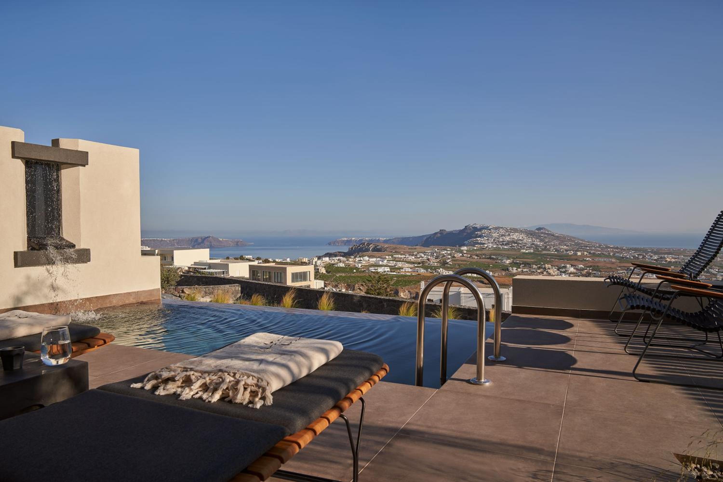 Supreme Two Bedroom Suite with Pool and Caldera View - Photo 28