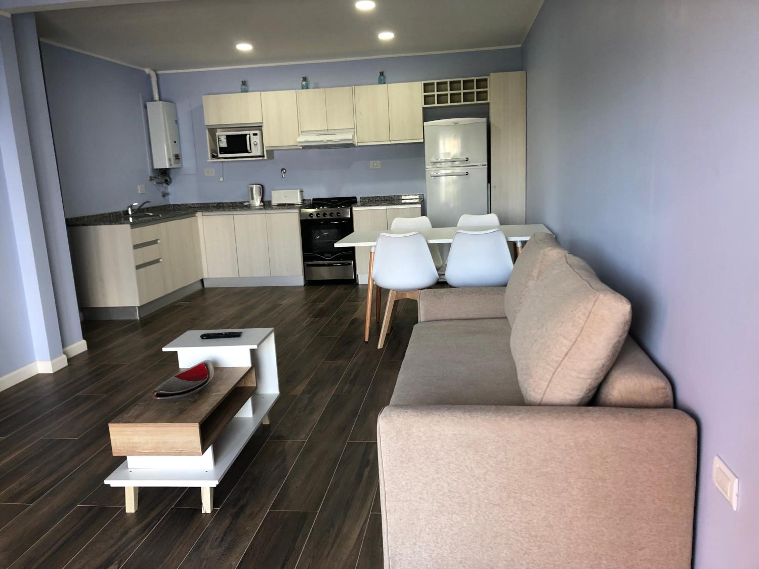 One-Bedroom Apartment photo 2