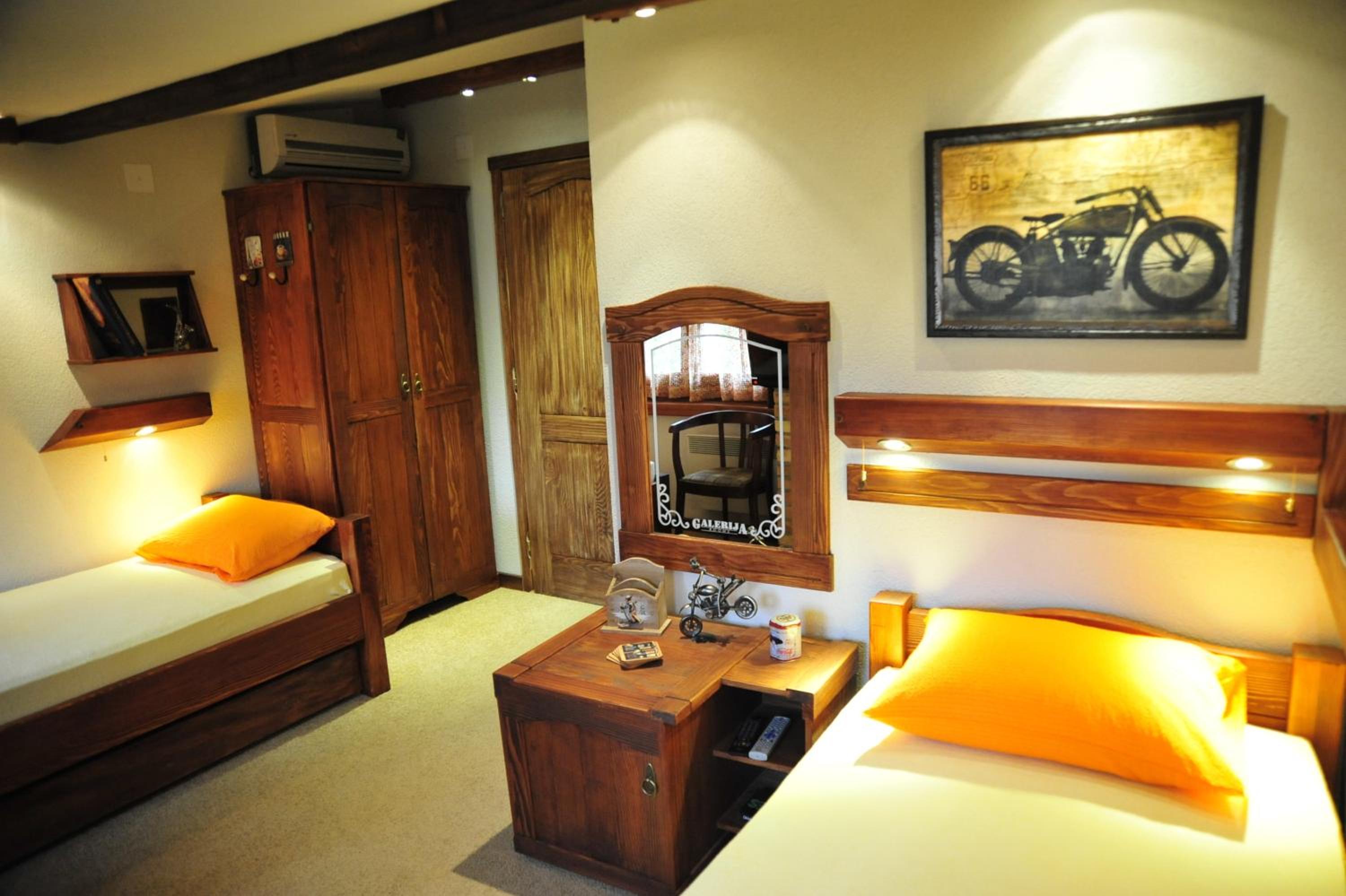 Twin Room photo 1
