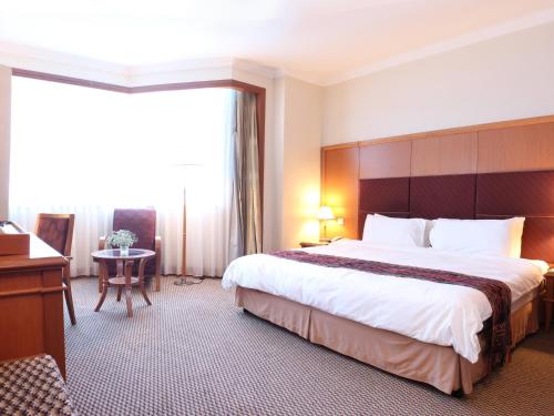 Standard King Room - Photo 1