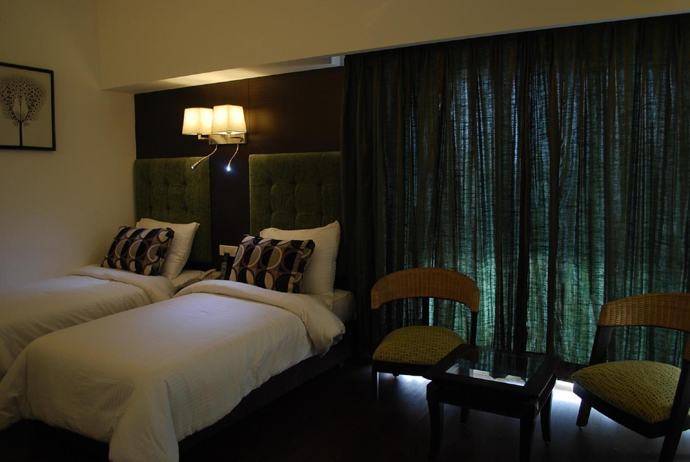 Super Deluxe Double Room photo 3