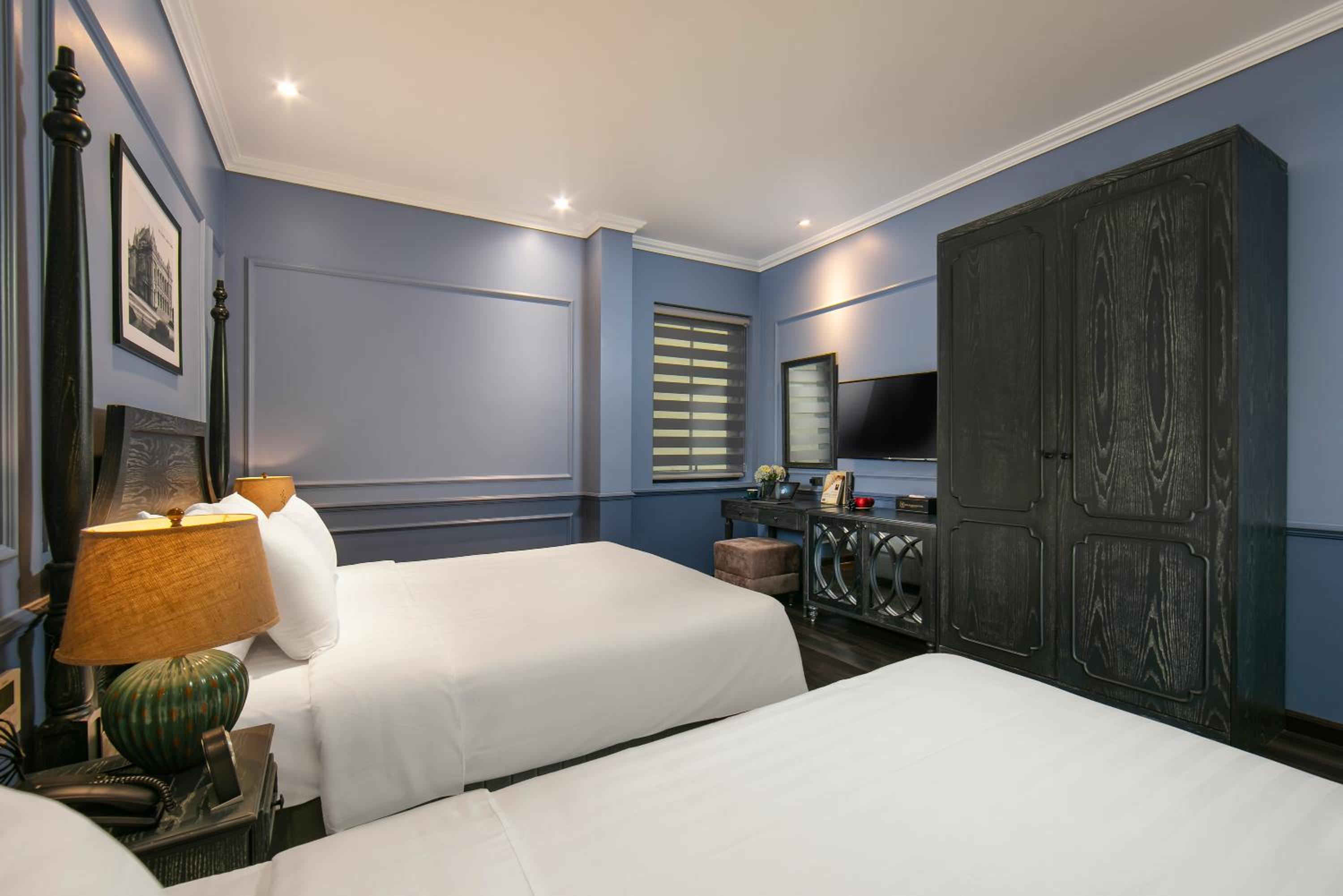 Family Suite With Balcony