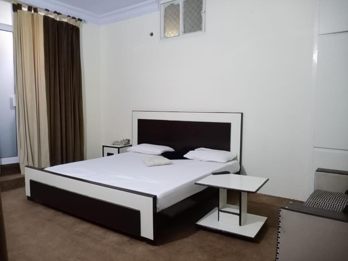 Deluxe Room (2 Adults + 1 Child) photo 2