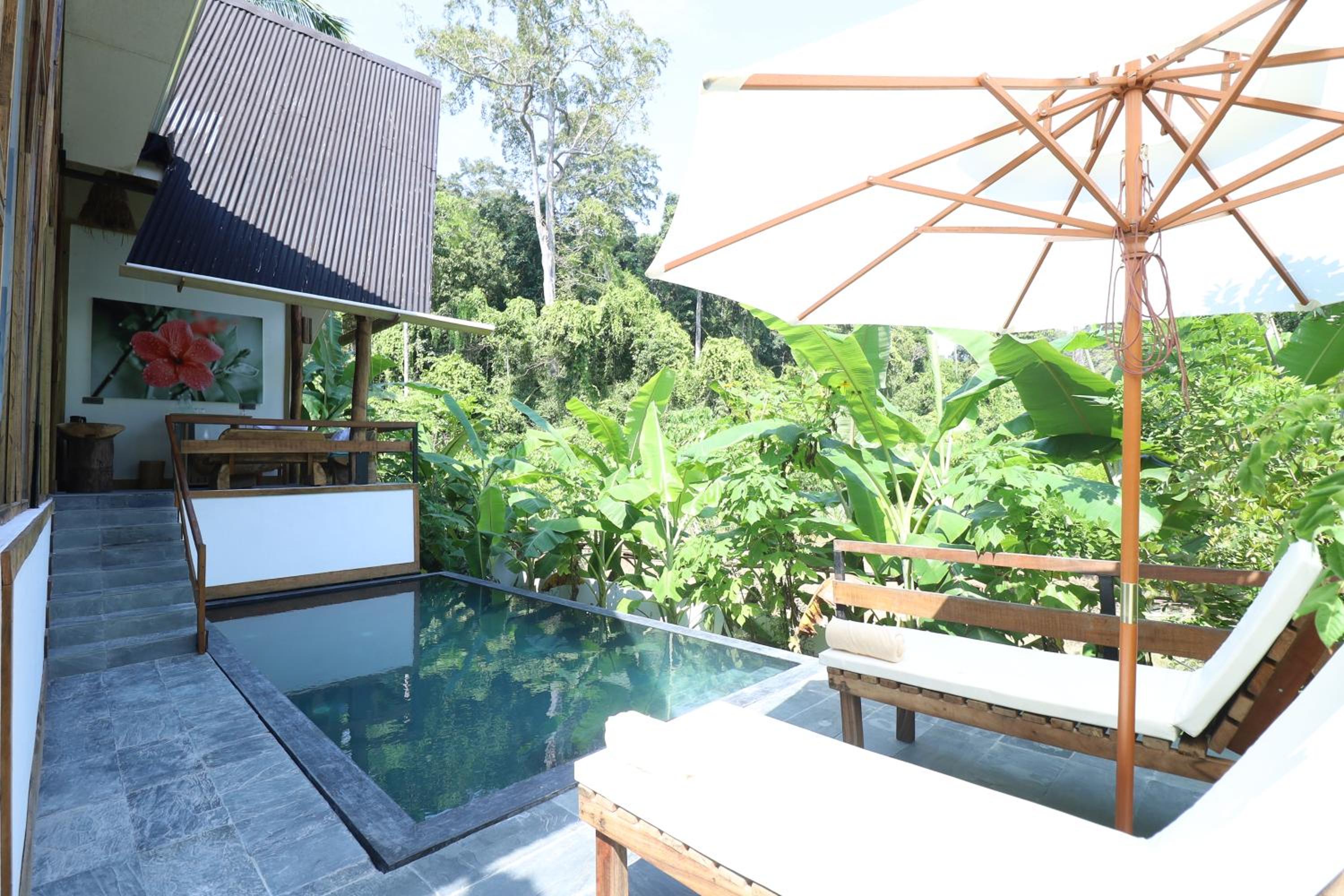 Villa with Private Pool - Photo 8