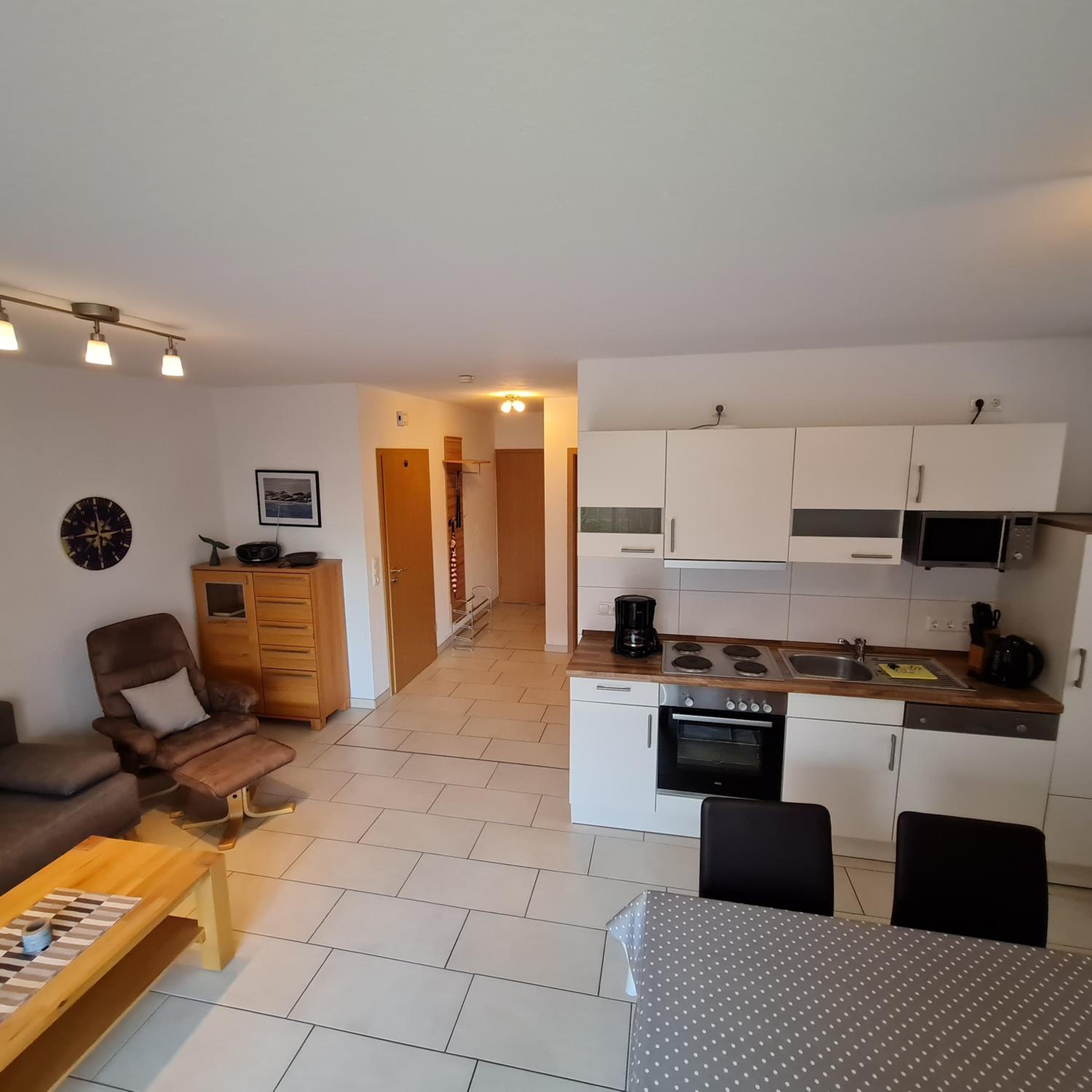 One-Bedroom Apartment - Photo 17