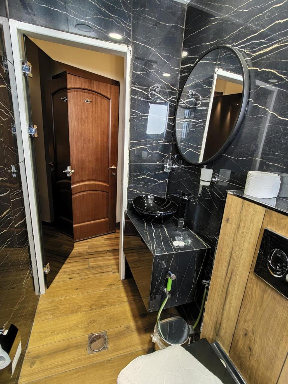 Luxury Triple Room photo 3