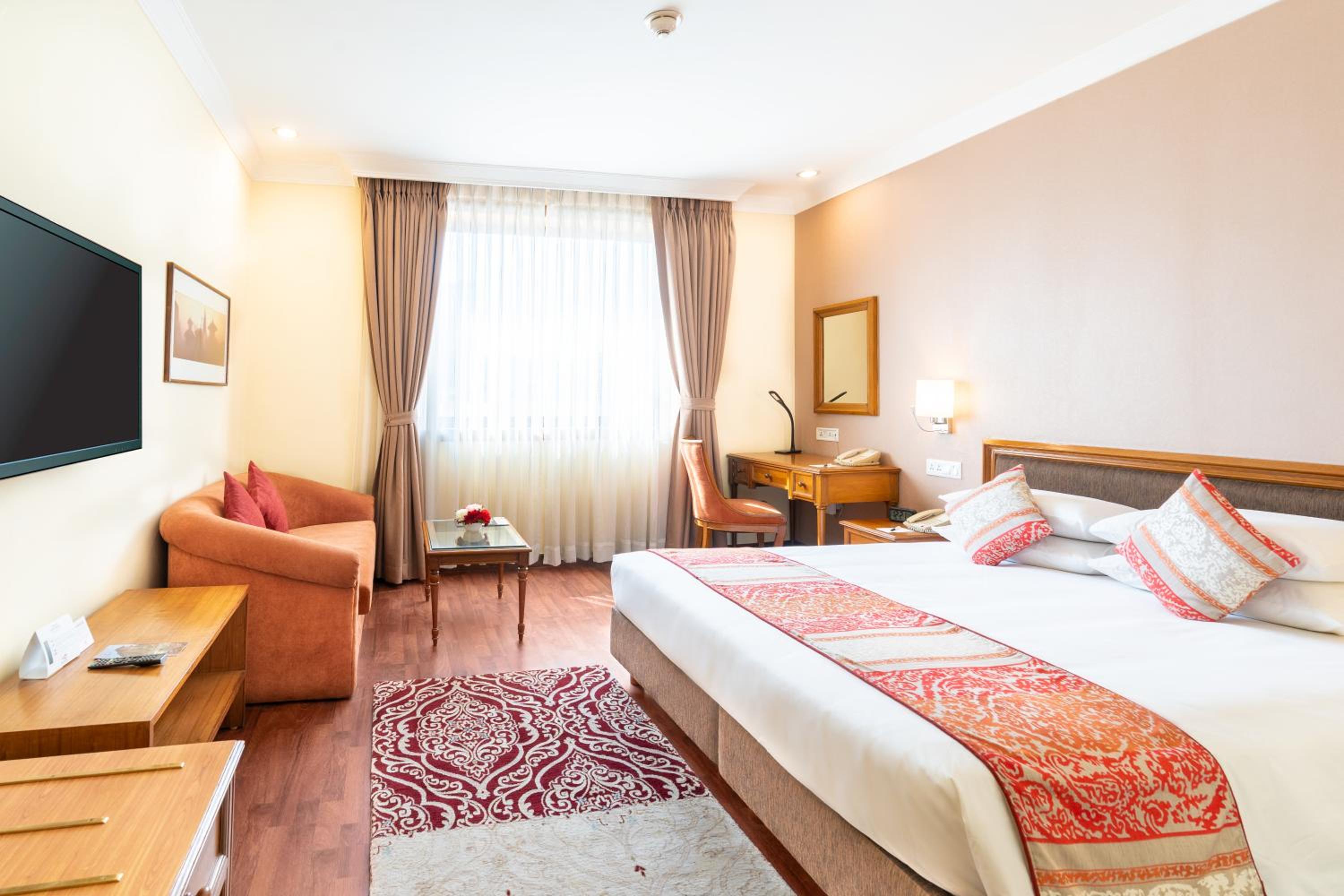Executive King Room