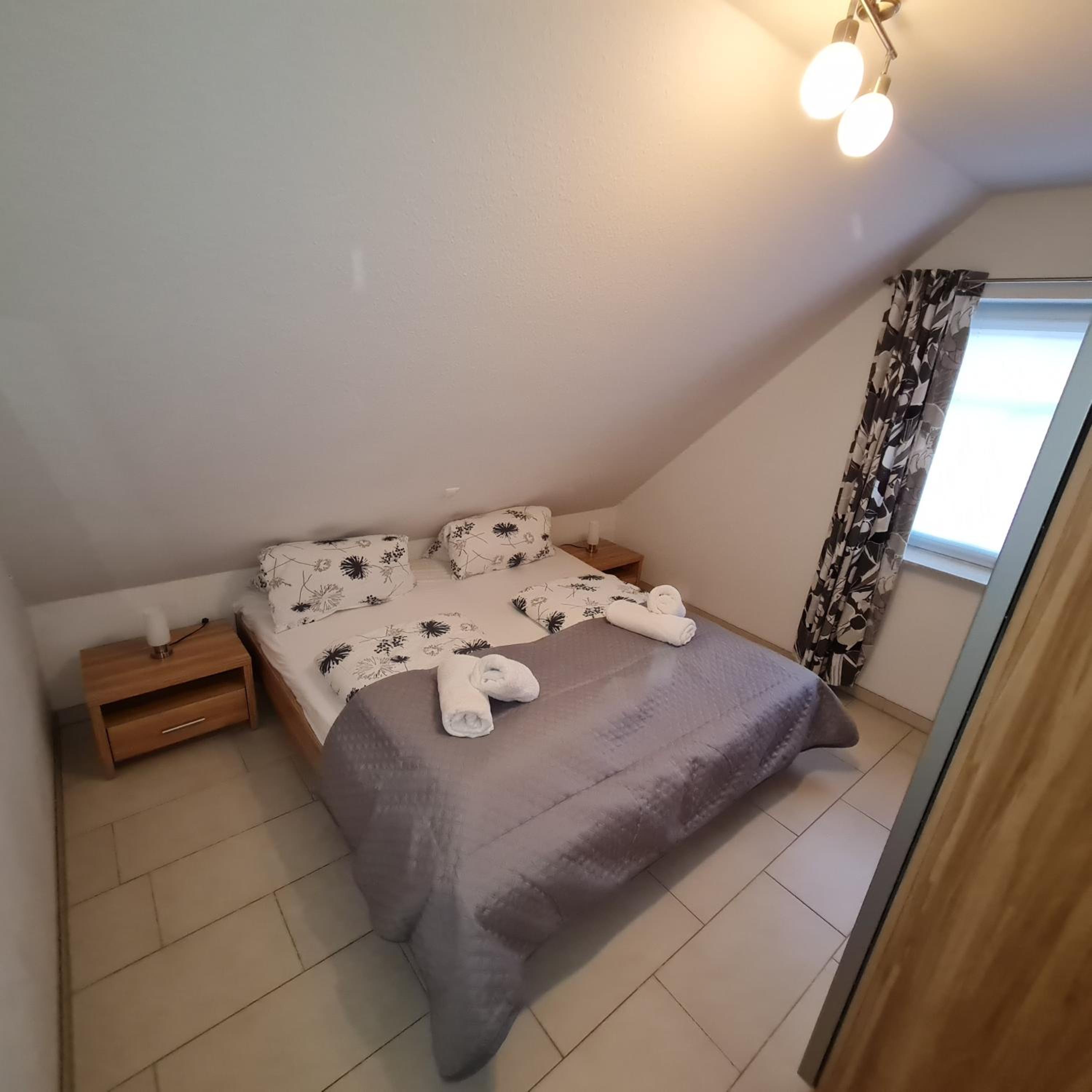 Two-Bedroom Apartment - Photo 7