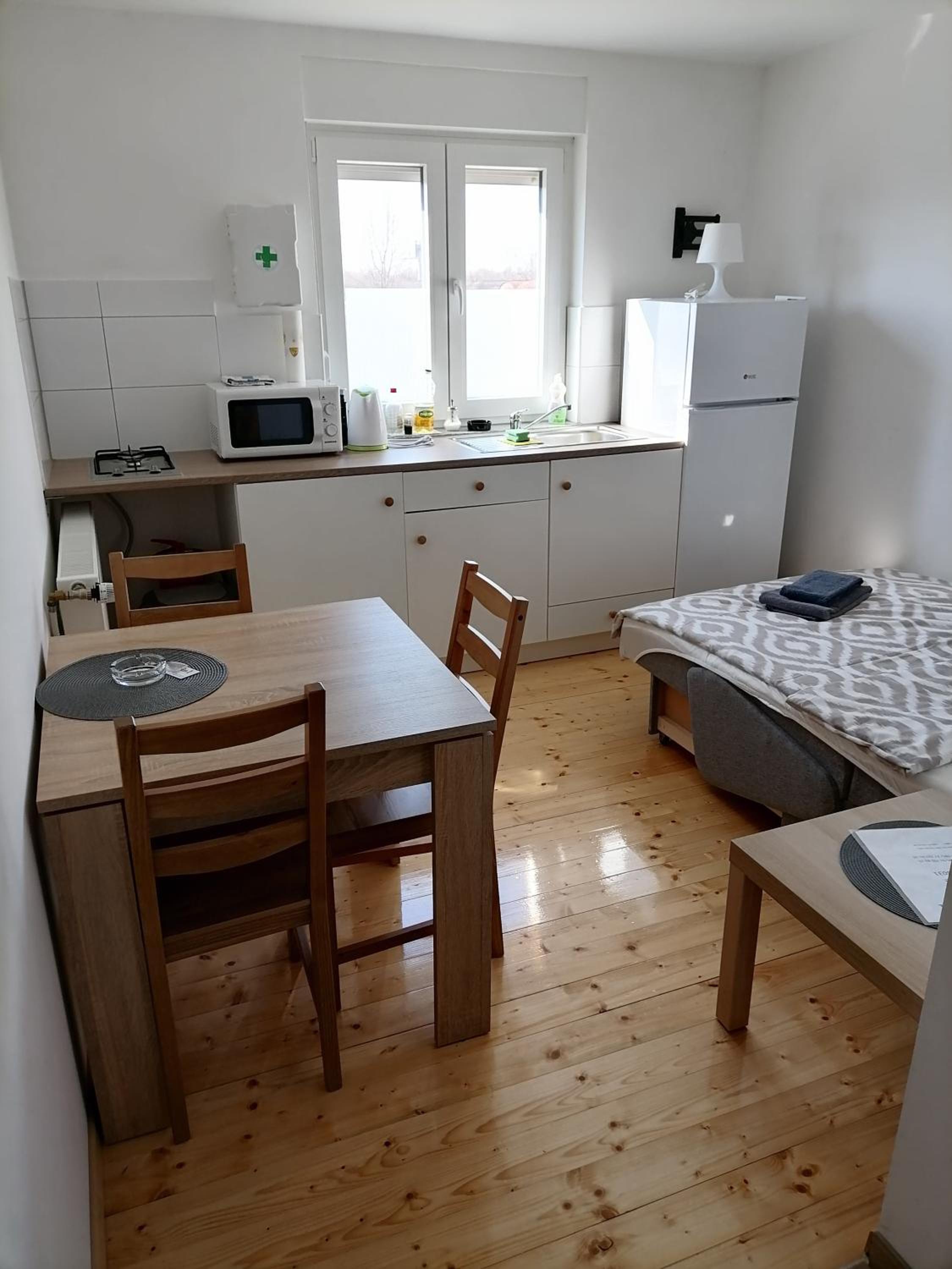 Apartment - Ground Floor - Photo 3