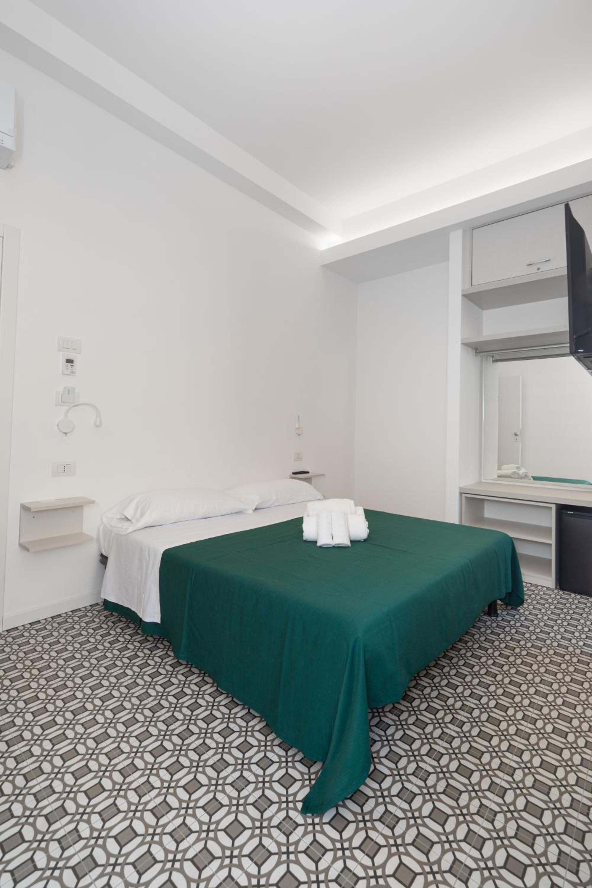 Double or Twin Room photo 1