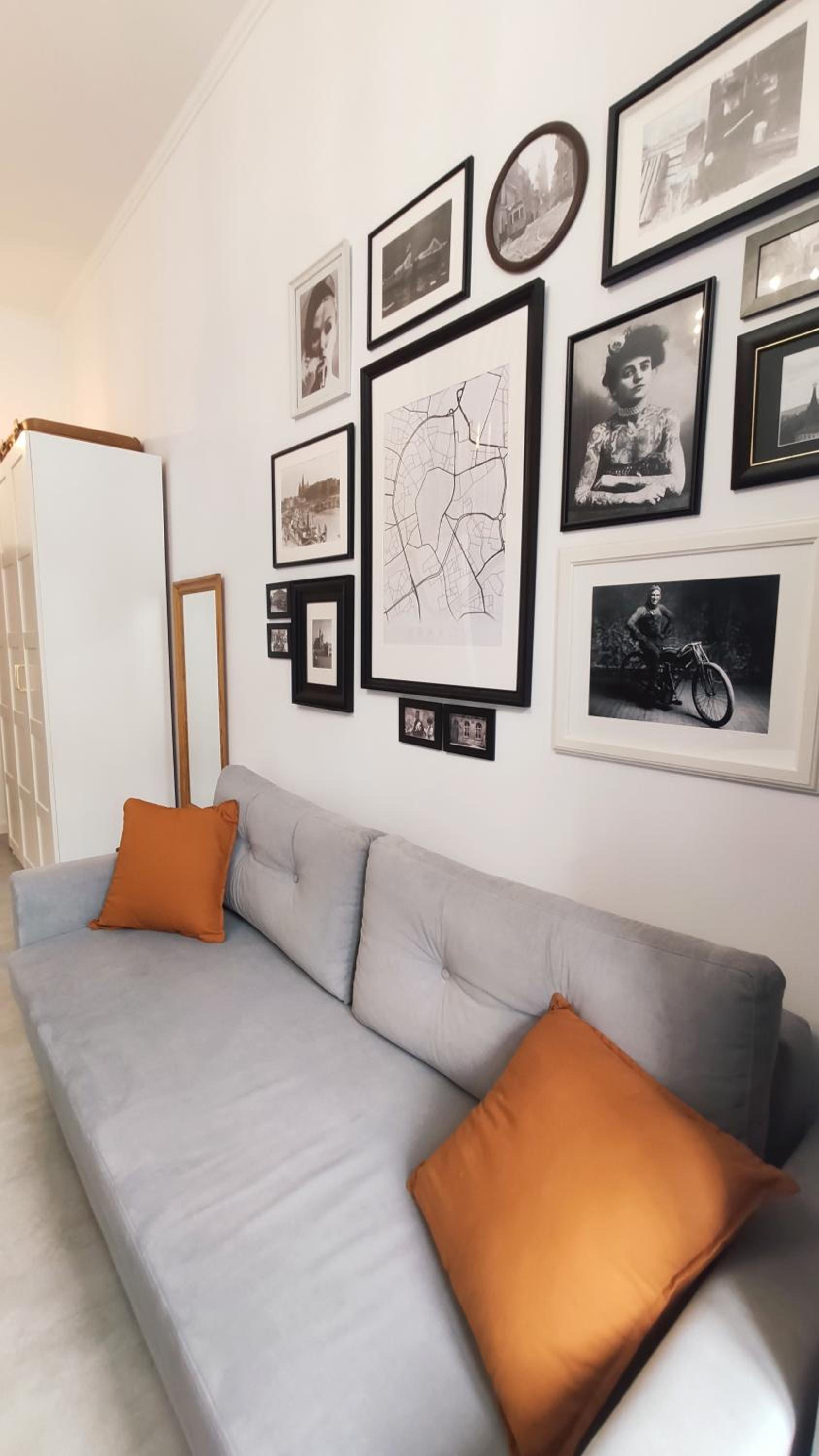 One-Bedroom Apartment - Photo 5