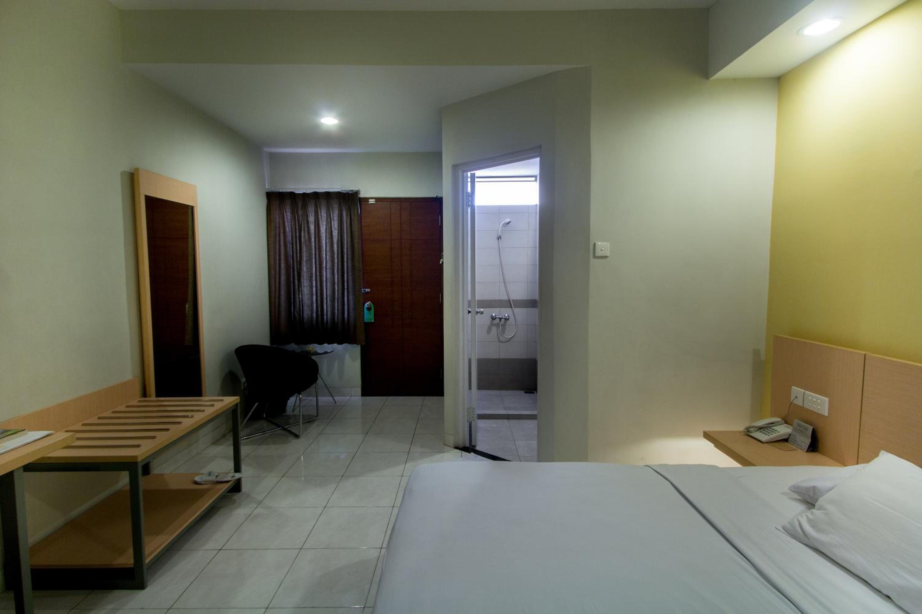 Superior Double or Twin Room - Photo 3