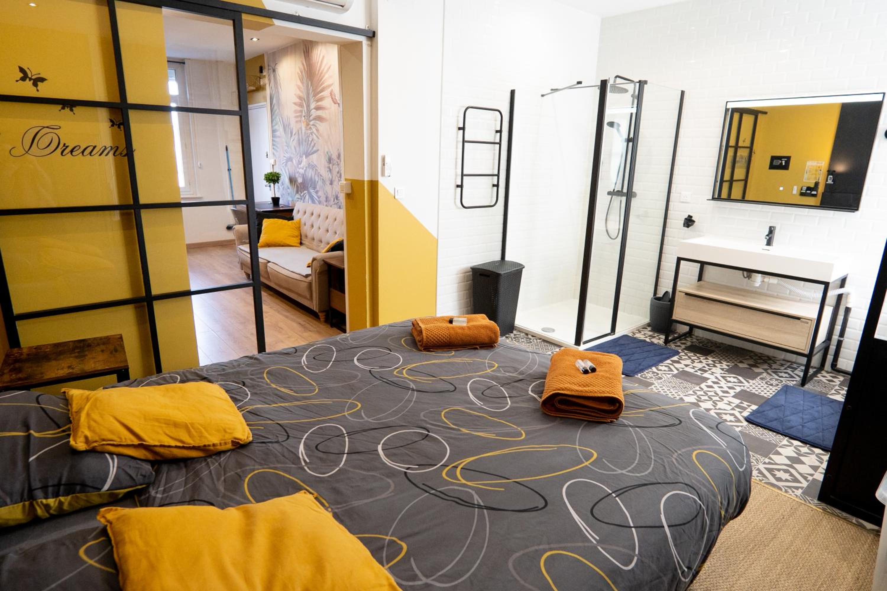 Apartment - Photo 8