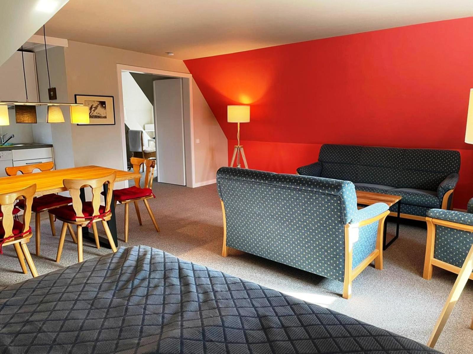 Apartment with Terrace photo 3