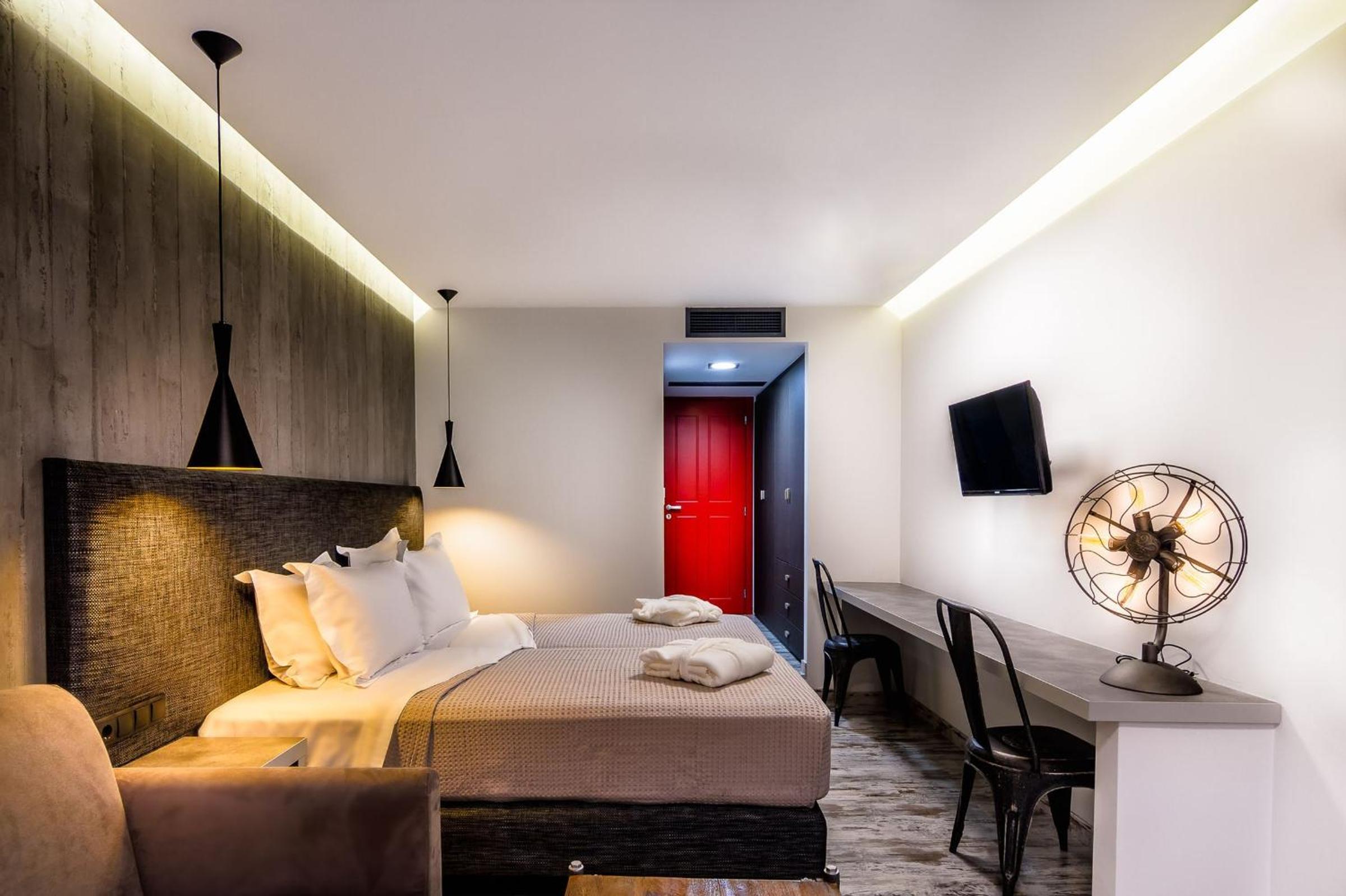 Junior Suite with Patio photo 1