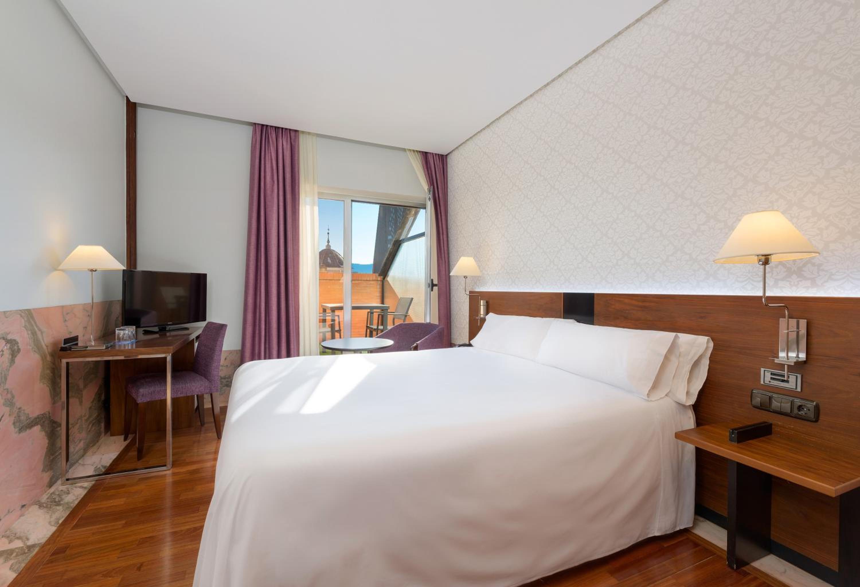 Standard Room with terrace - Photo 5