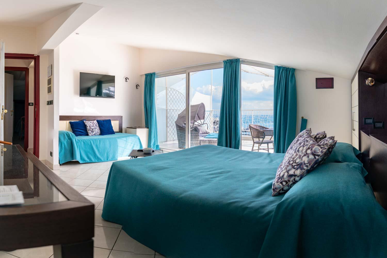 Deluxe Double Room - Photo 4