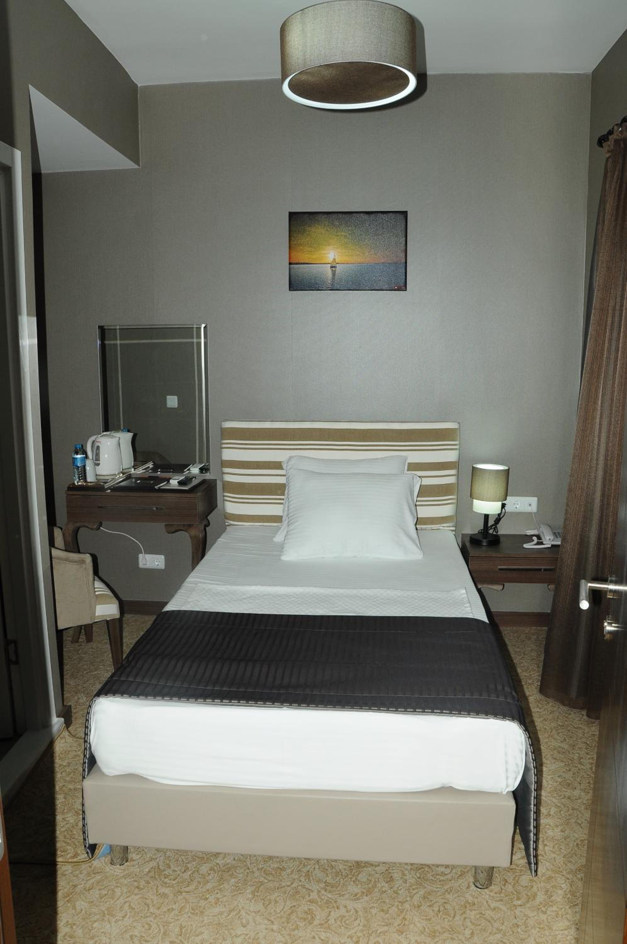 Standard Single Room photo 3