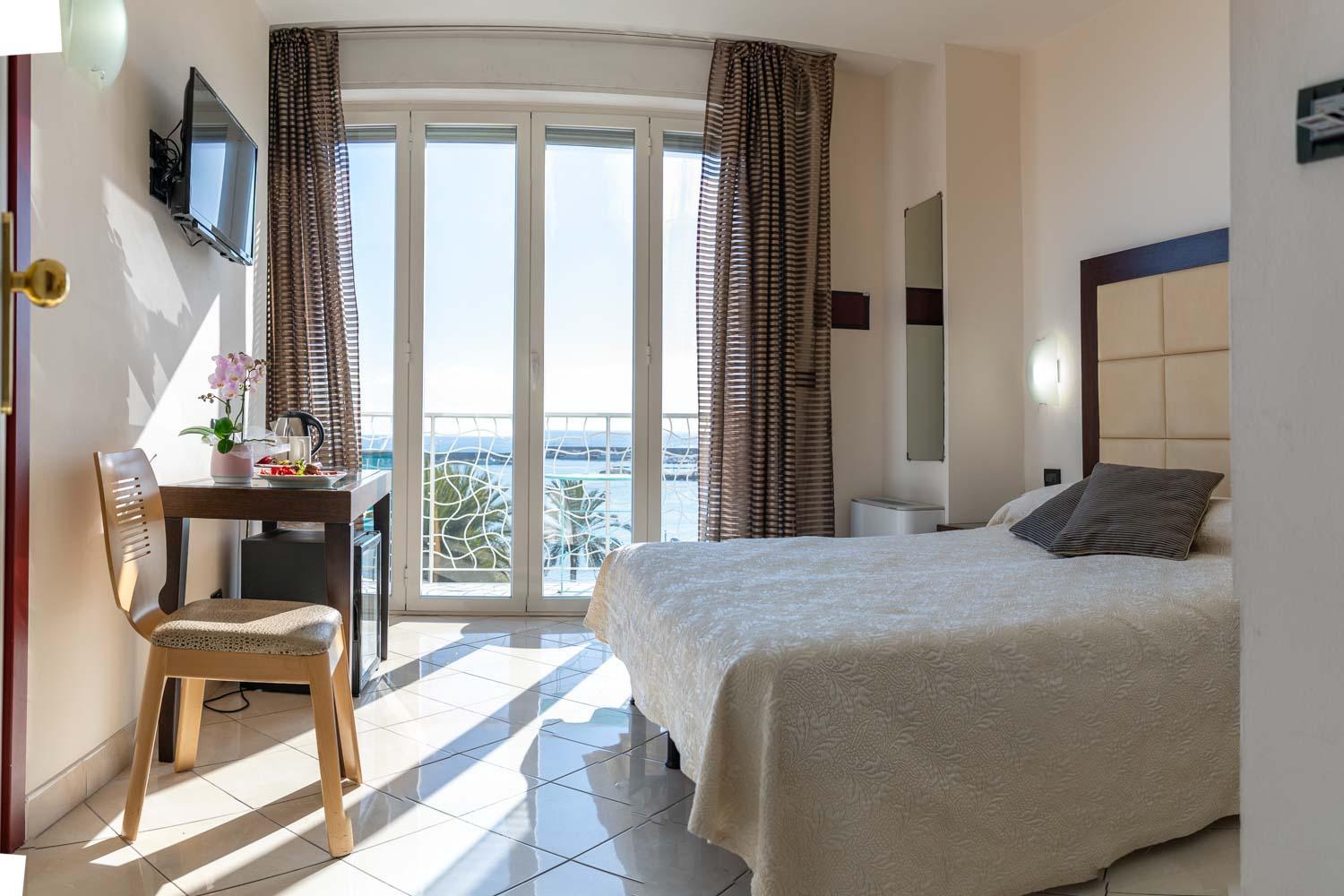 Superior Double or Twin Room photo 2