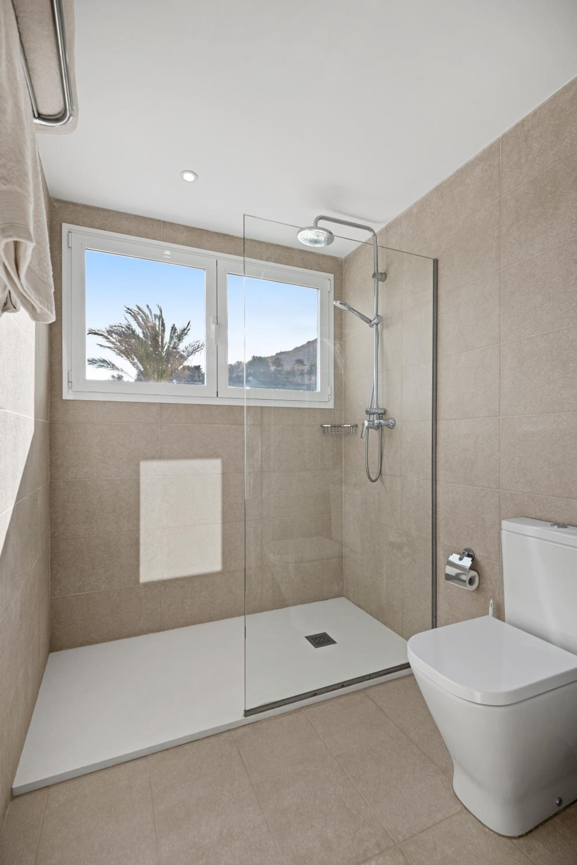 Habitación Estándar con Dos Camas Individuales Habitación Estándar con Dos Camas Individuales